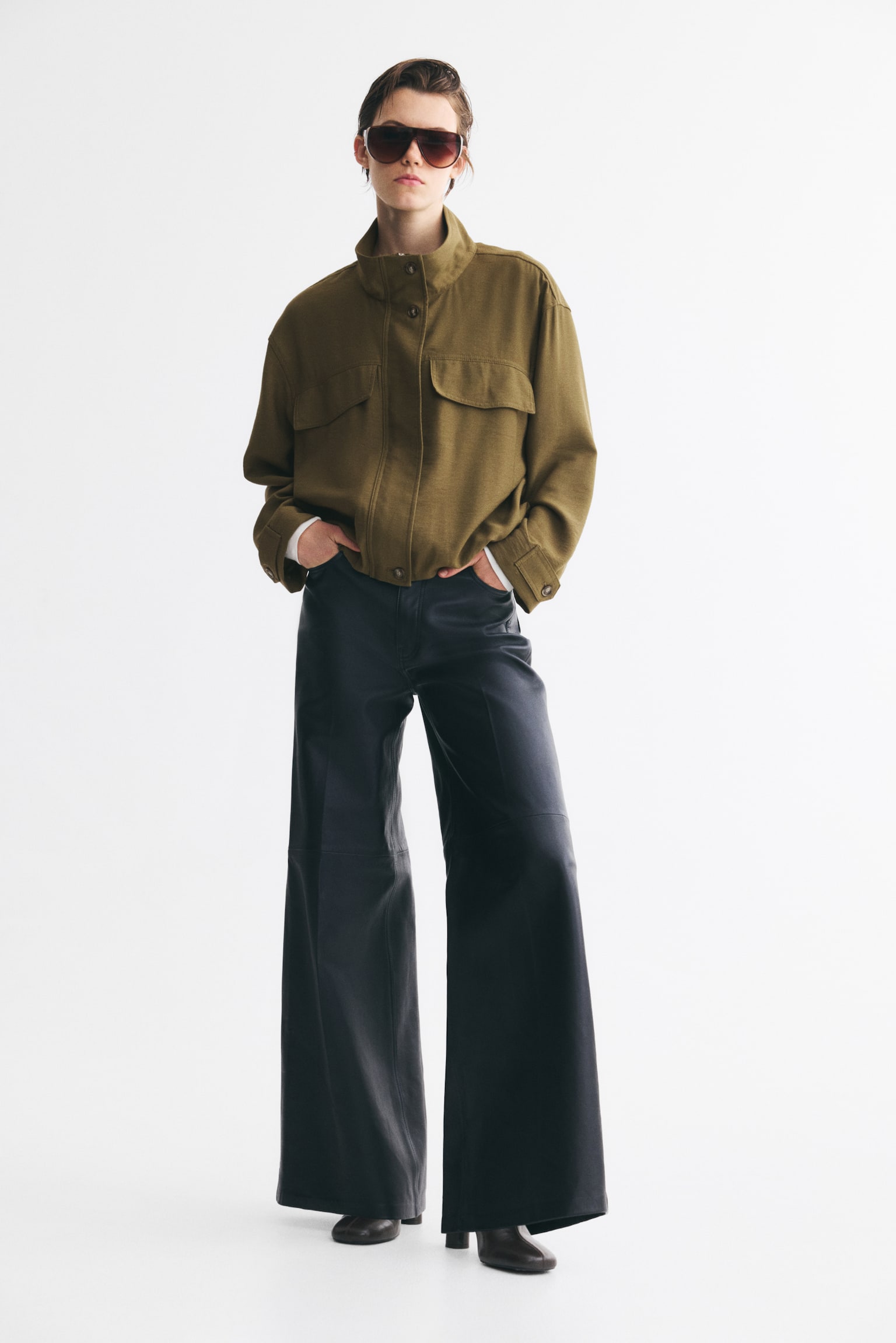 Женская куртка H&M Funnel-Collar, цвет: Хаки зелёный — фото 3