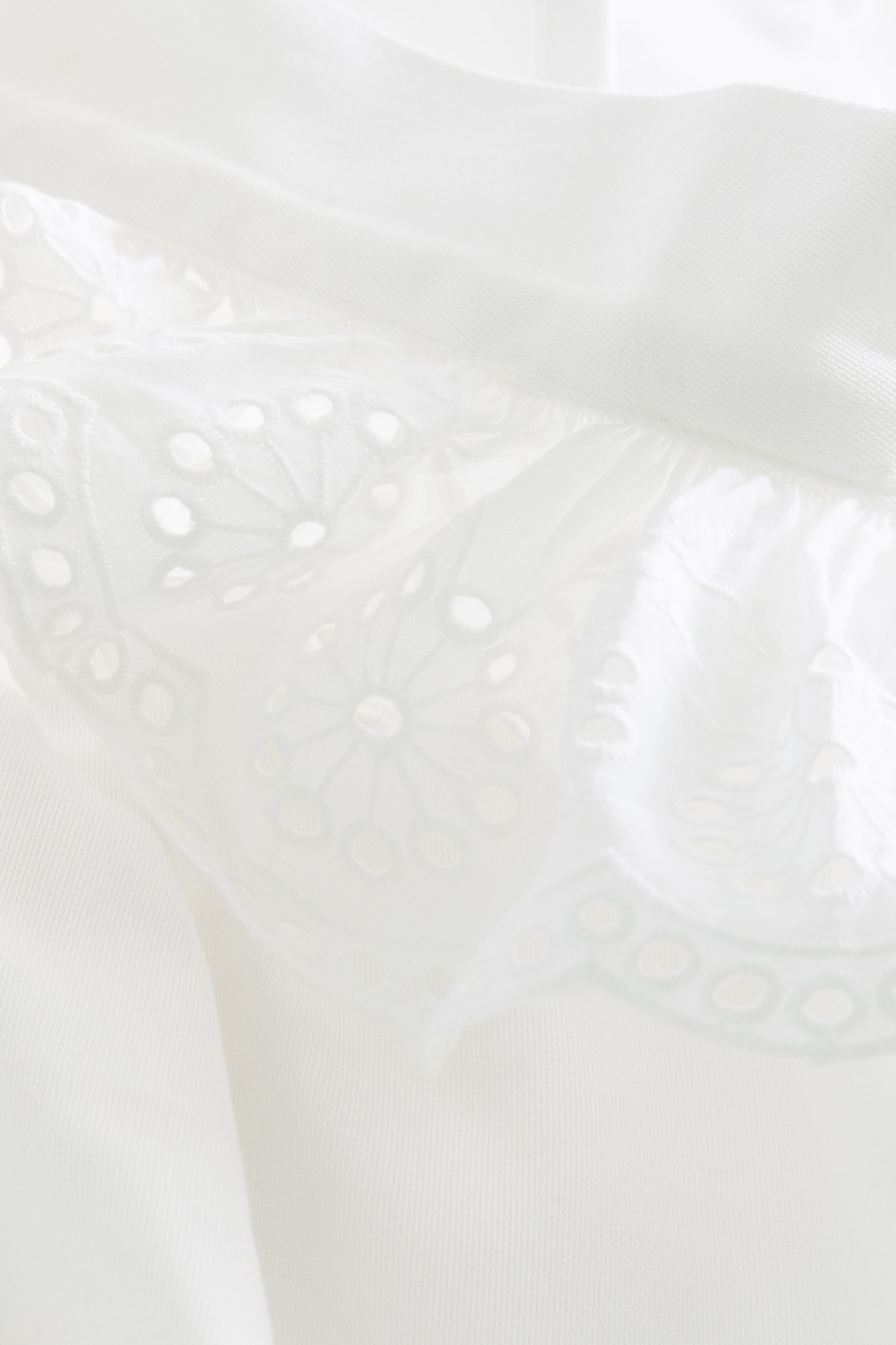 Flounce-Trimmed Cotton Apron