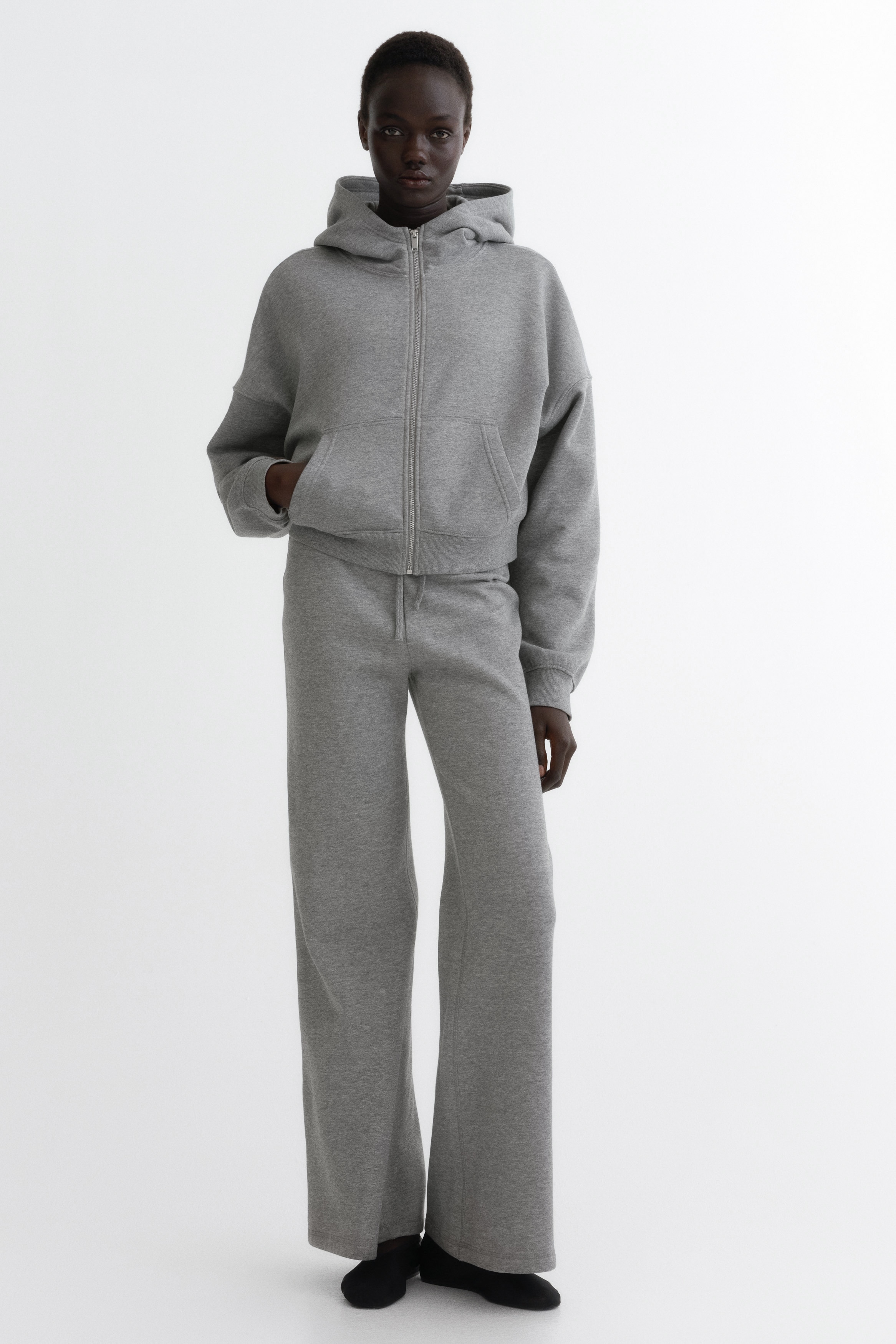 Flared sweatpants