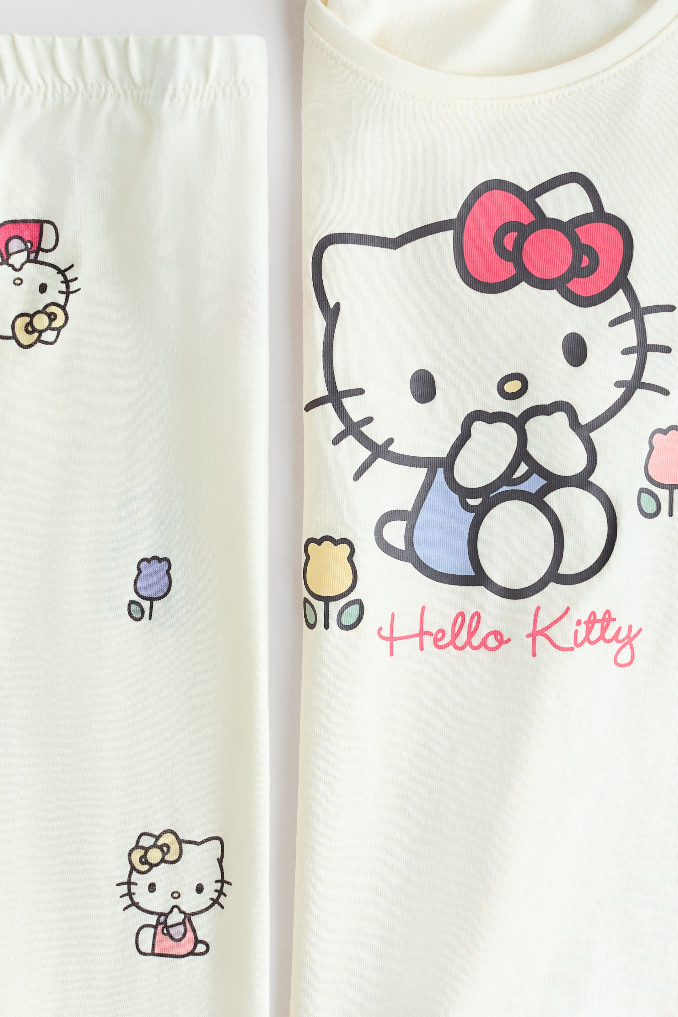 View larger image: Jersey pyjamas - Cream/Hello Kitty - Kids | H&M IN 2