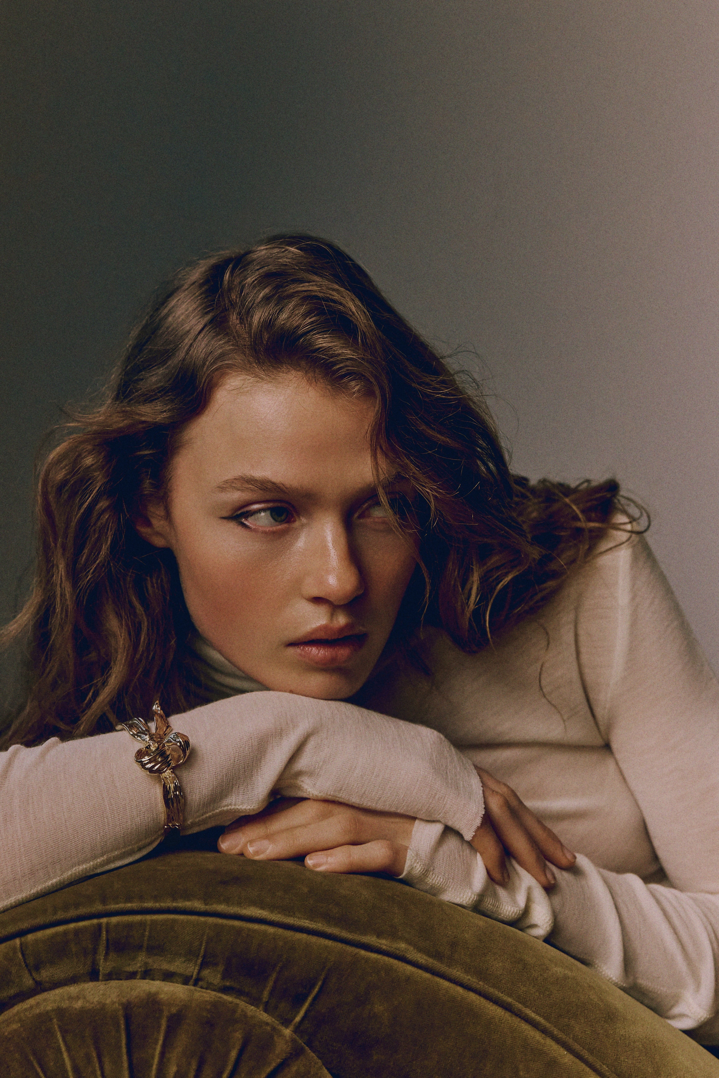 リボンシェイプヒンジバングル - ゴールドカラー - レディース | H&M JP