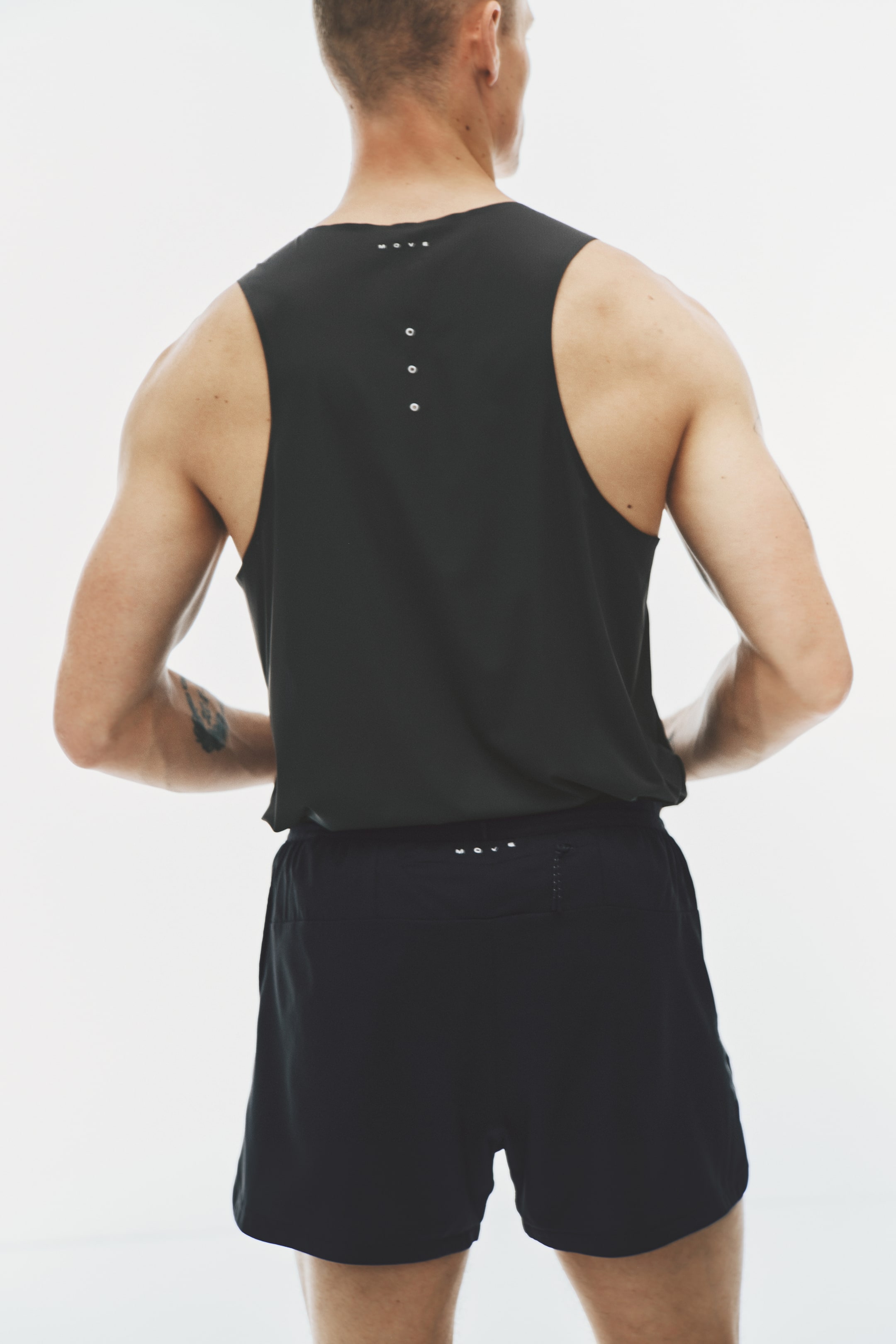 Мужские шорты H&M Lightweight Quick Dry Running Shorts — фото 8