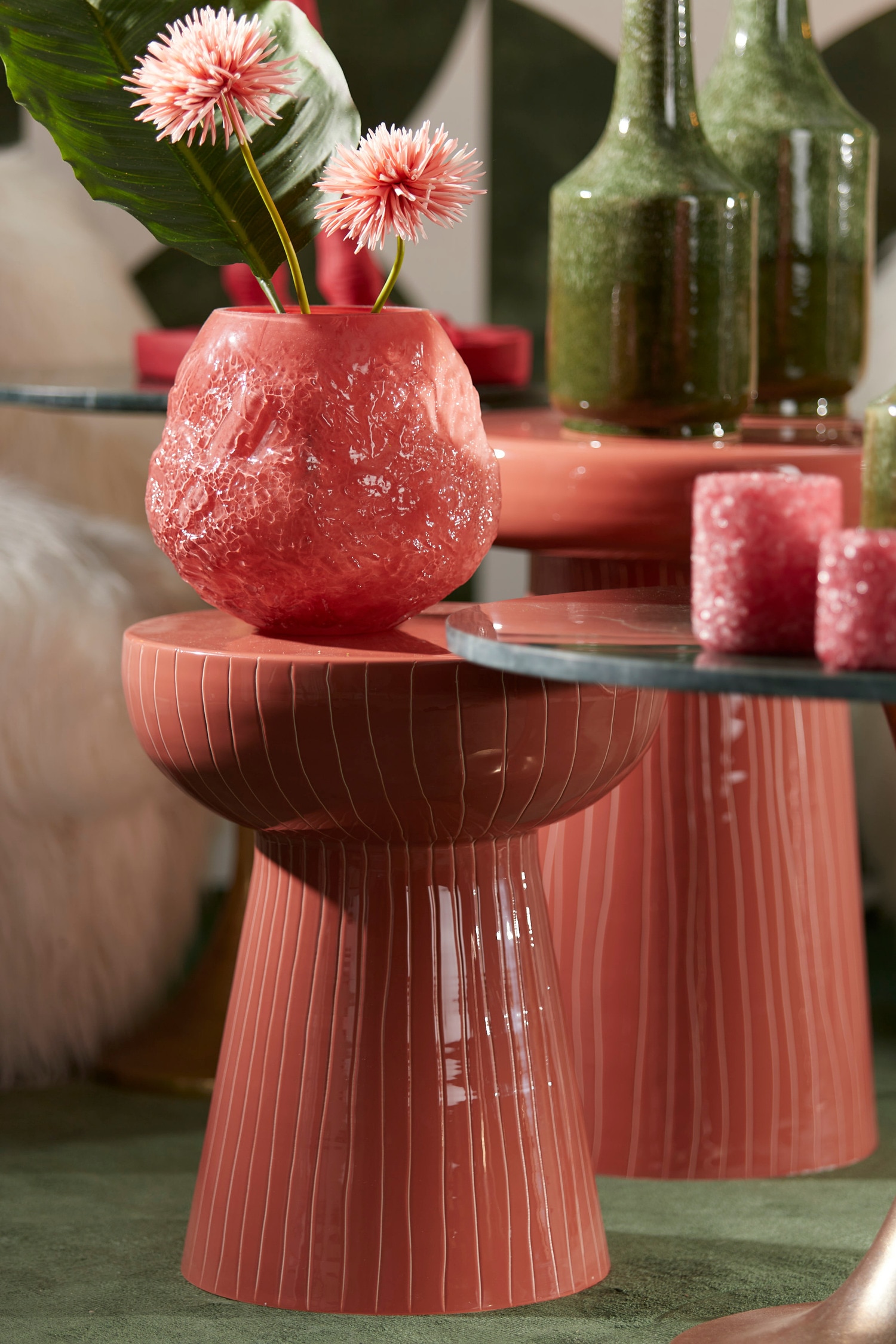 Nunoa Side Table - Red