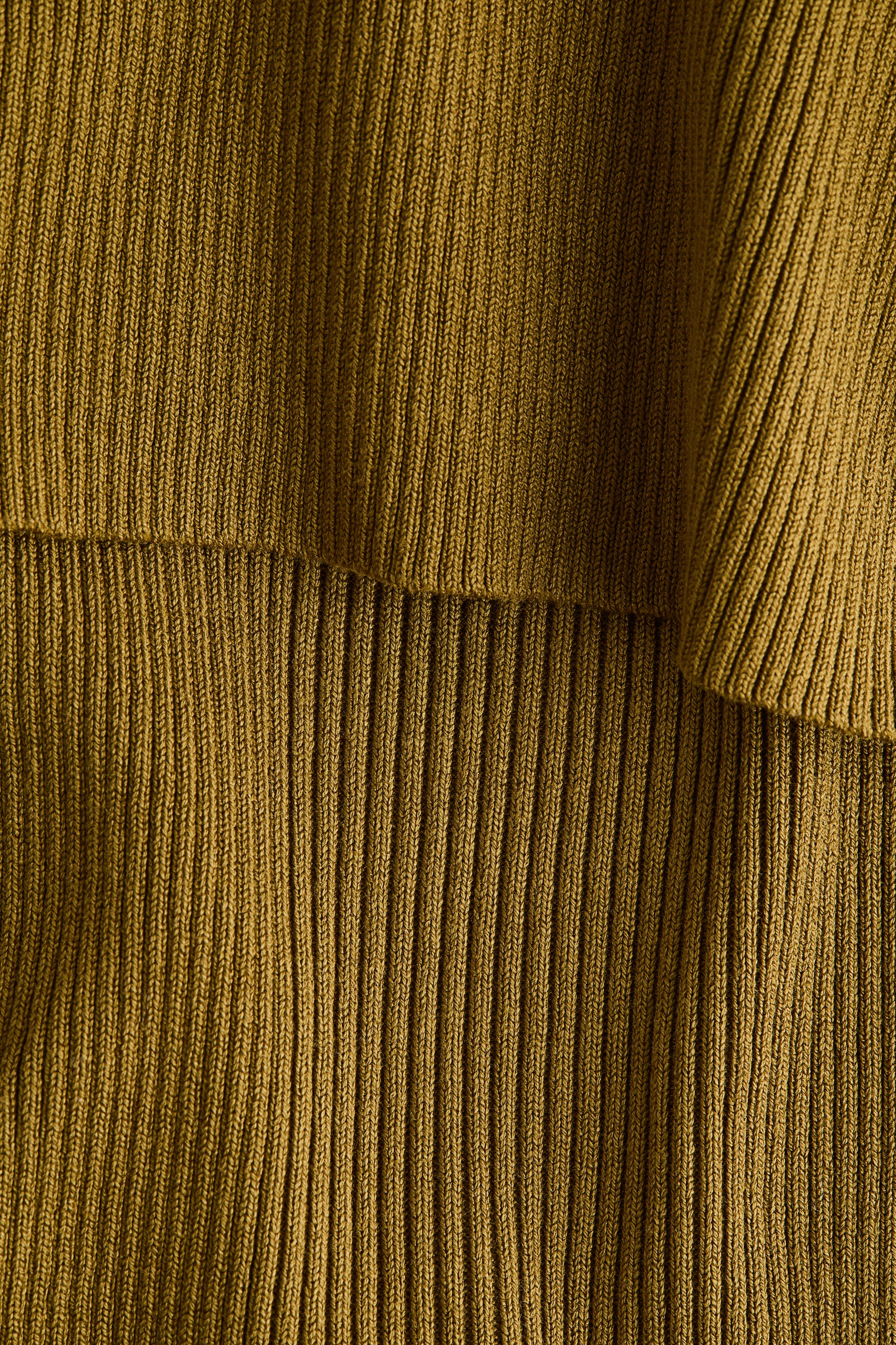 View larger image: Rib-knit off-the-shoulder top - Golden olive - Ladies | H&M IN 5