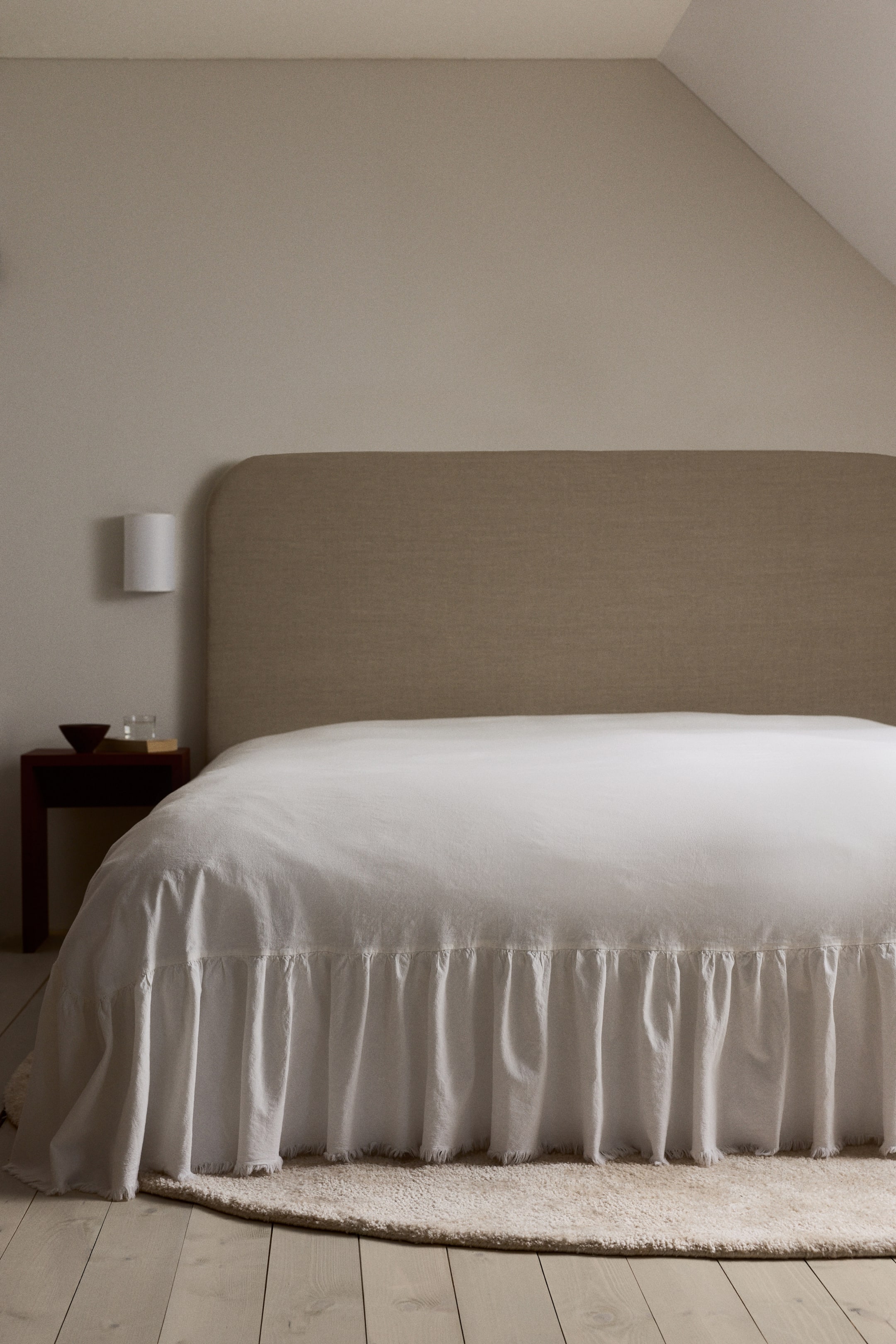 Ver imagem maior: Colcha em mistura de linho - Branco - HOME | H&M PT 1