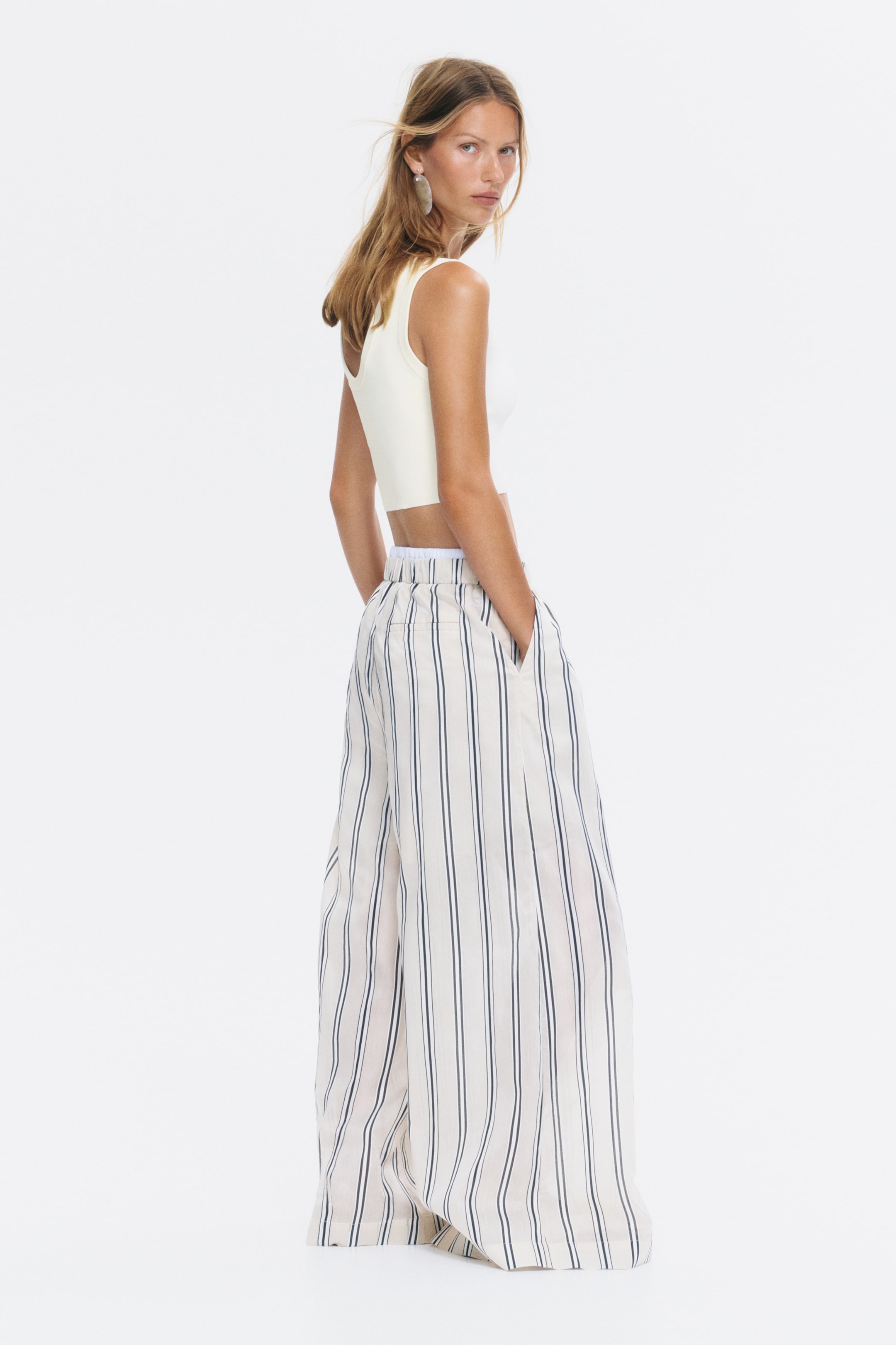 Cropped Fine-Knit Tank Top
