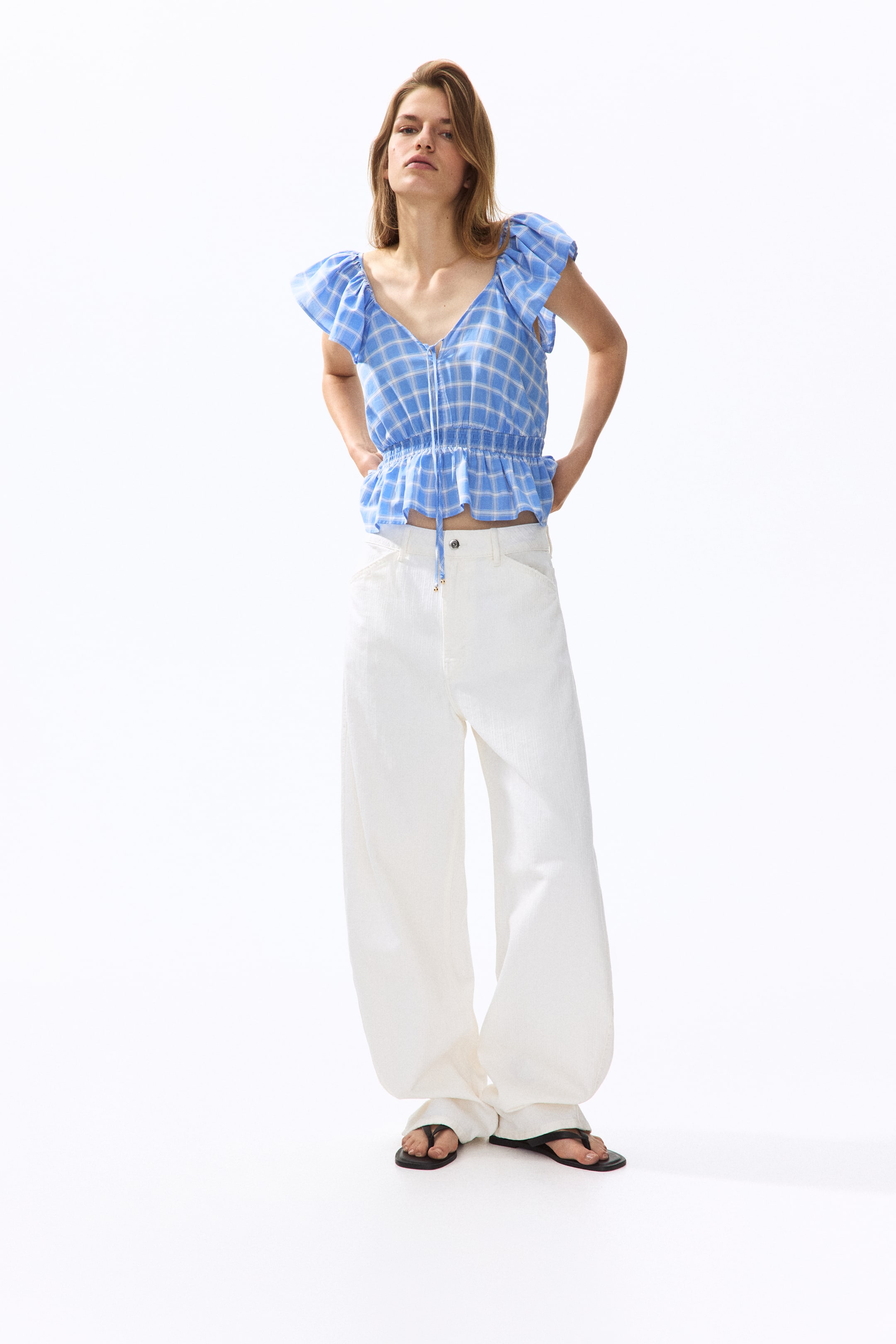 Женские блузки H&M Flutter-Sleeved Peplum Blouse — фото 6