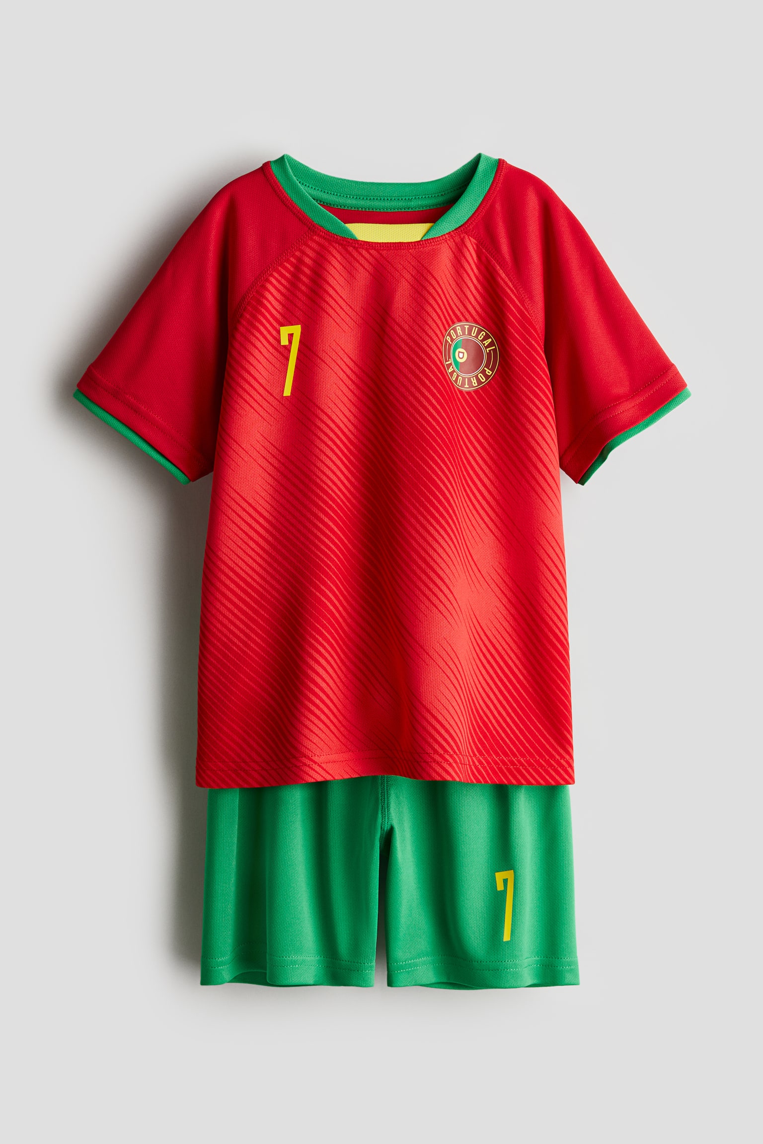 Printed football kit - Red/Portugal/Red/Danmark/Yellow/Sweden/White/Argentina/White/England - 1