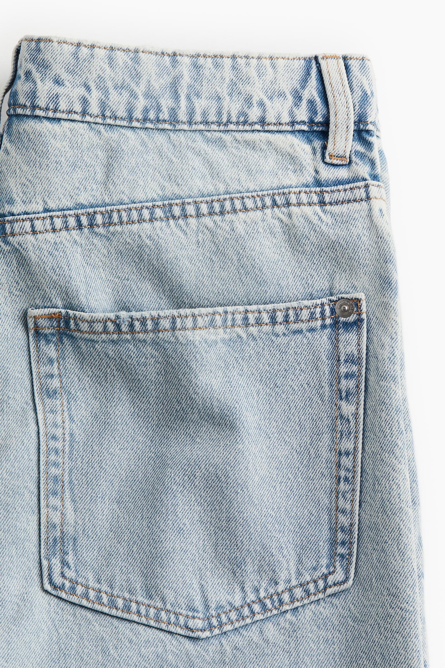 Bermuda Regular Denim shorts - Pale denim blue/Light beige - 7