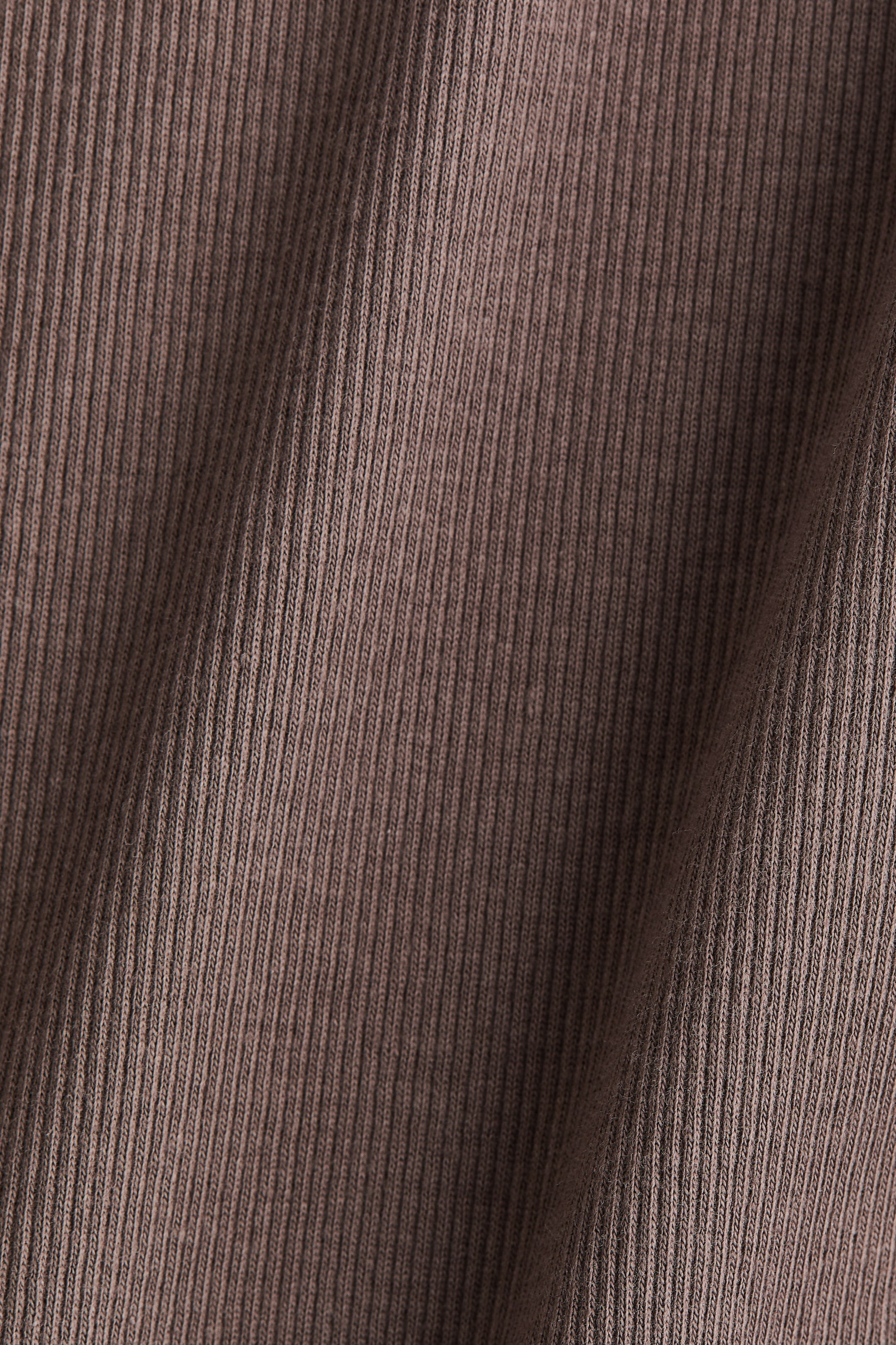 Xem ảnh lớn hơn: Áo thun gân nổi - Màu be hồng đậm - Ladies | H&M VN 5