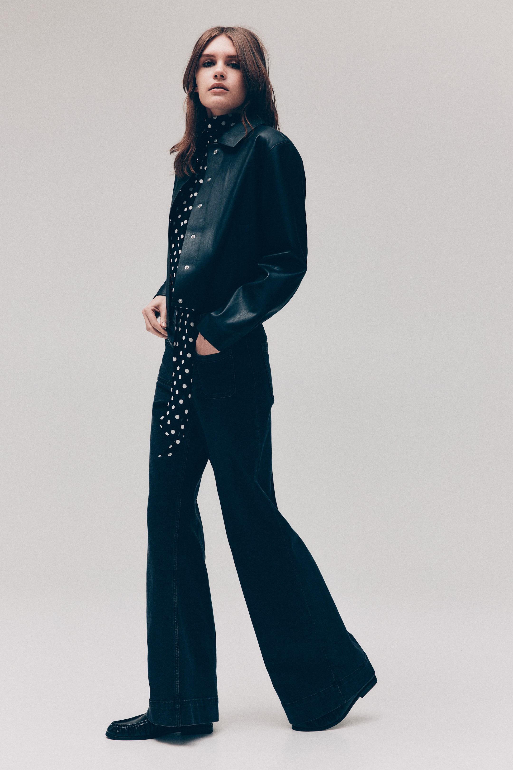 View larger image: Wide High Jeans - Denim black - Ladies | H&M US 1