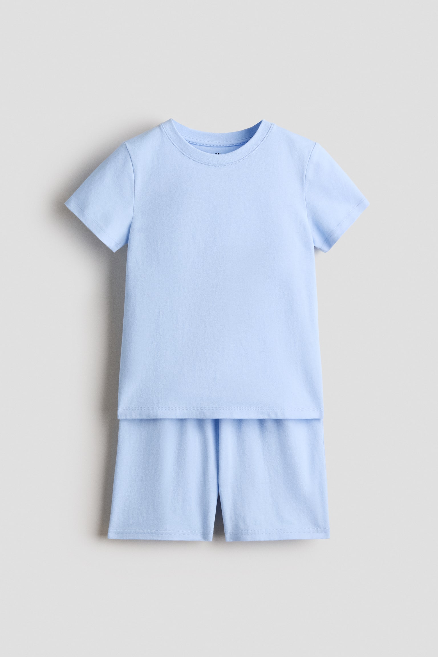 2-piece T-shirt and shorts set - 1