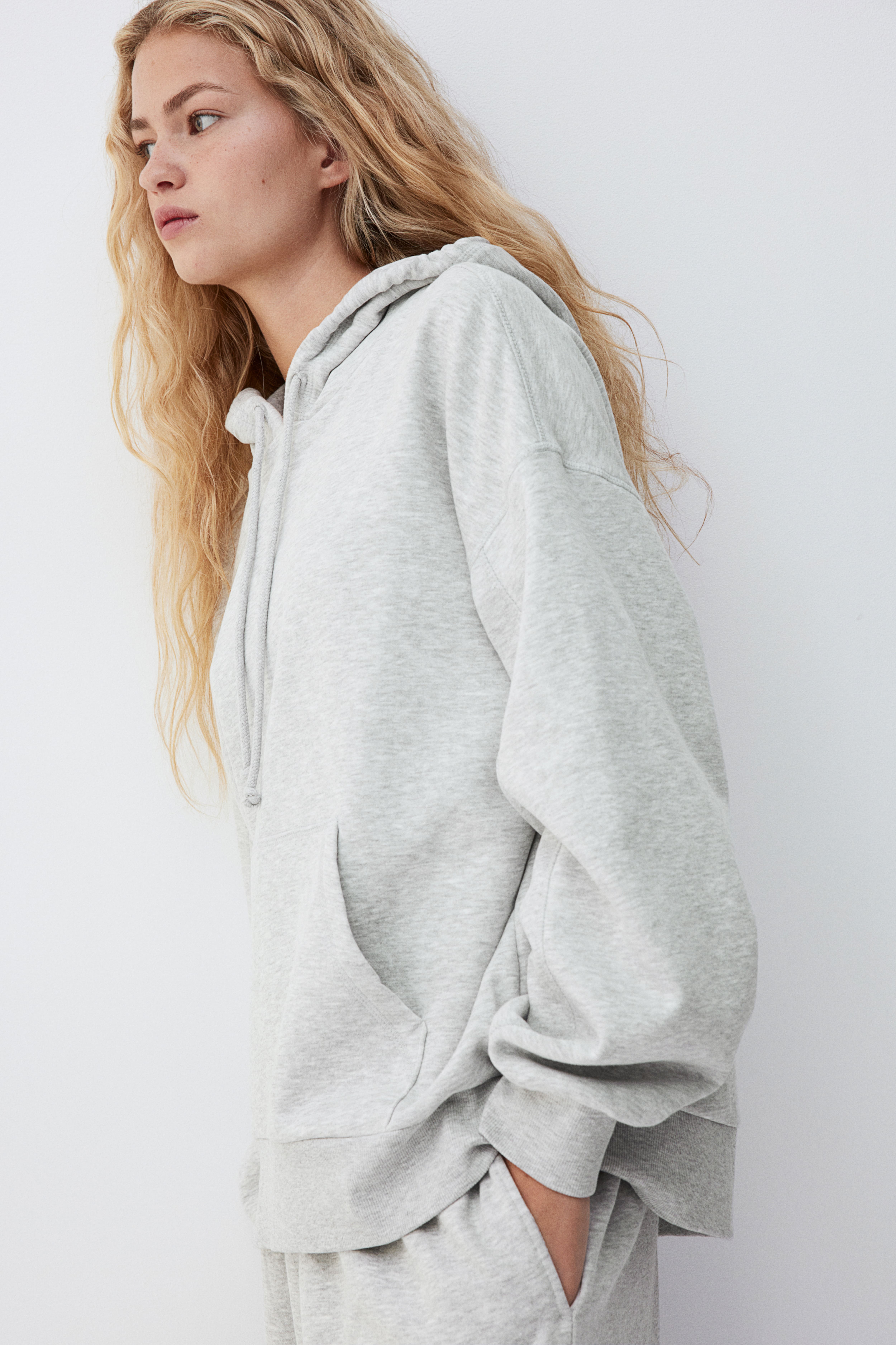 Oversized Hoodie Gray melange Ladies H M CA