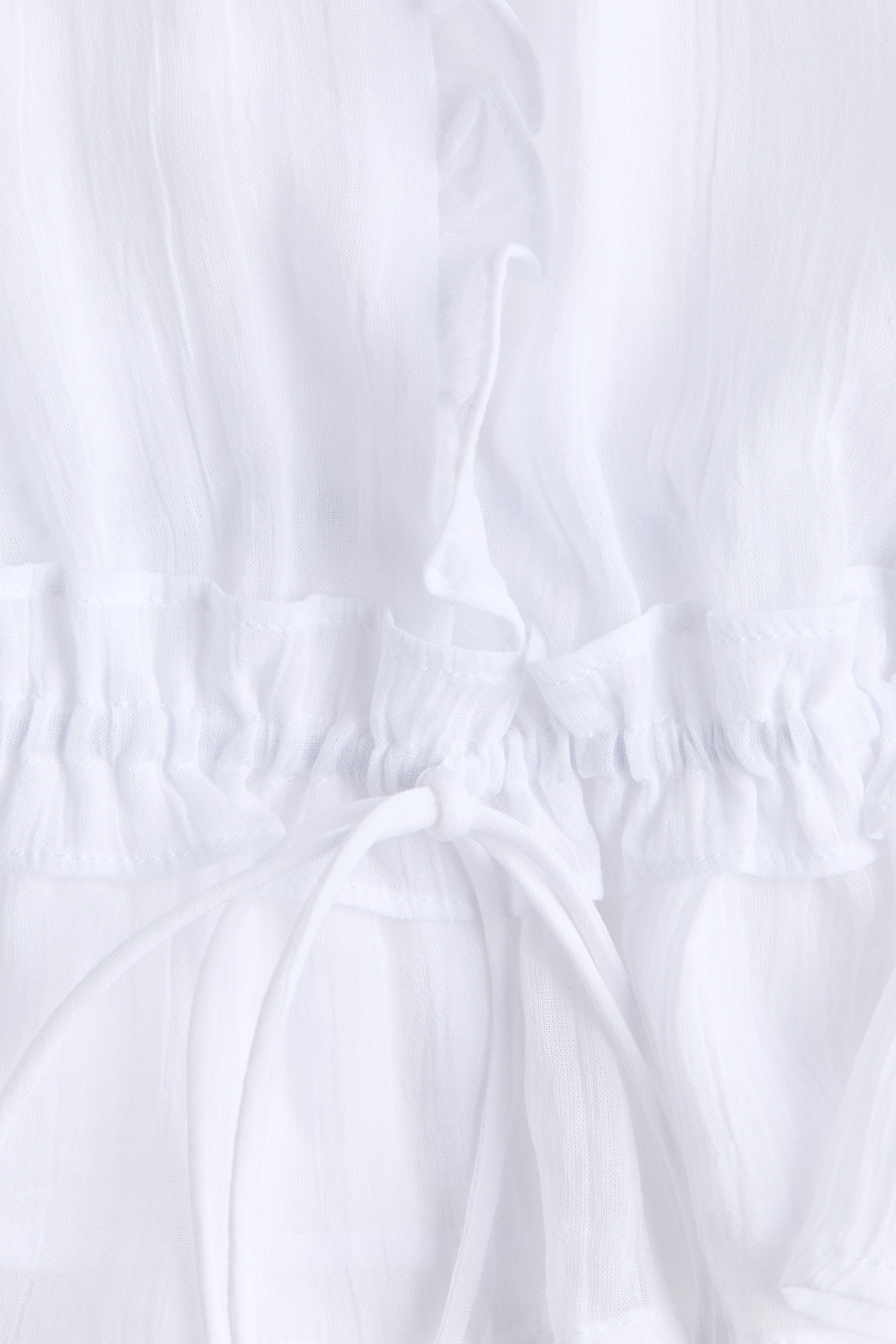 Женские топы H&M Ruffle-Trimmed Lyocell Top — фото 7