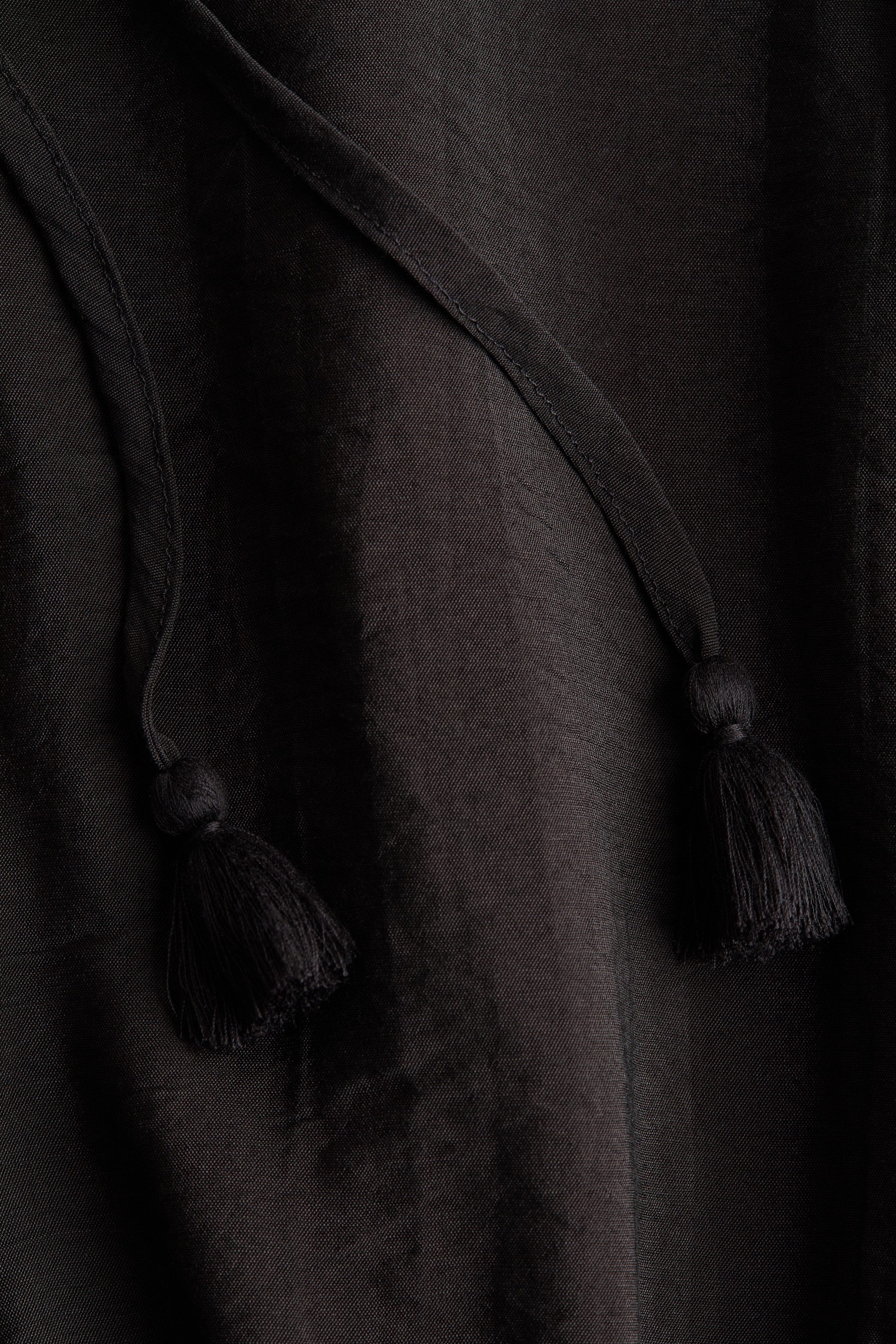 Robe Maxi Noire à Volants Floraux H&M Taille M - Neuf Avec étiquettes, Longueur Longue