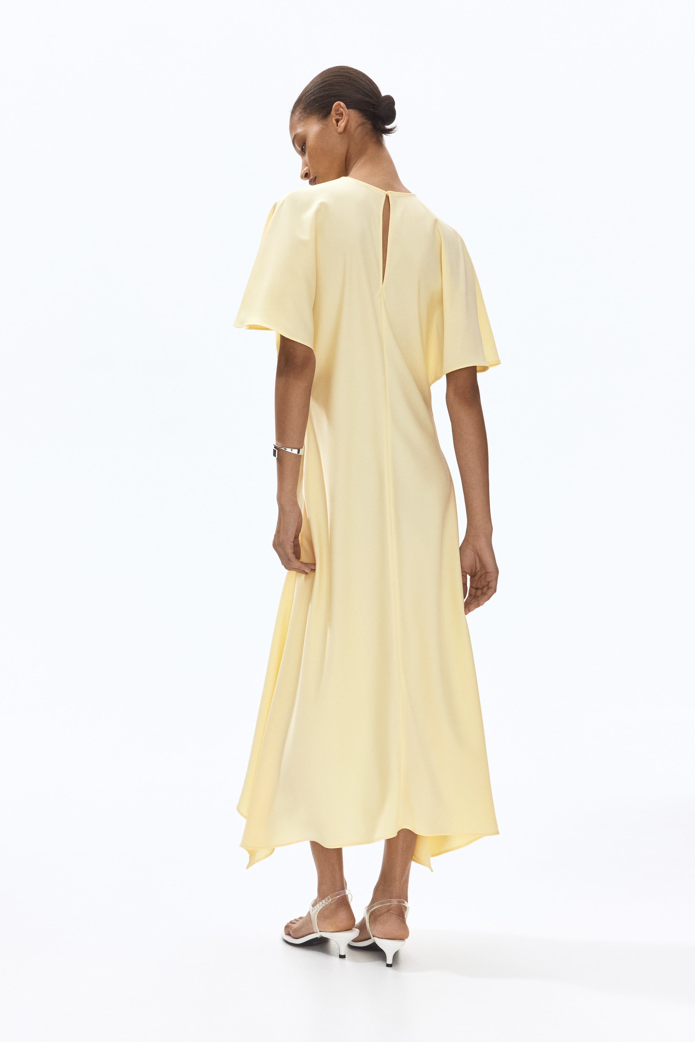 Kleider in A-Linie | Midi, Mini & Maxi-Kleider | H&M DE