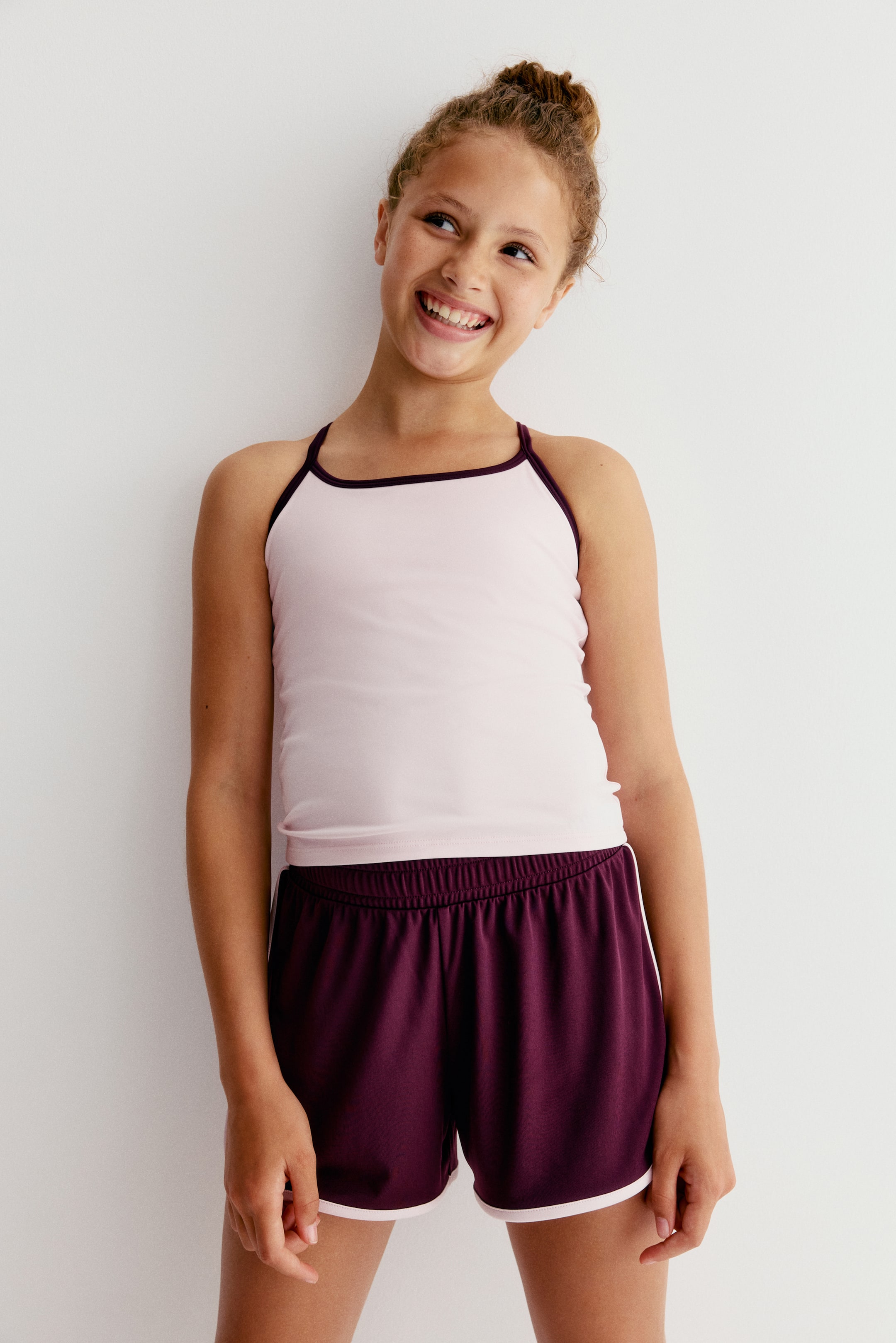 Größeres Bild anzeigen: Sportshorts - Lila - Kids | H&M AT 1