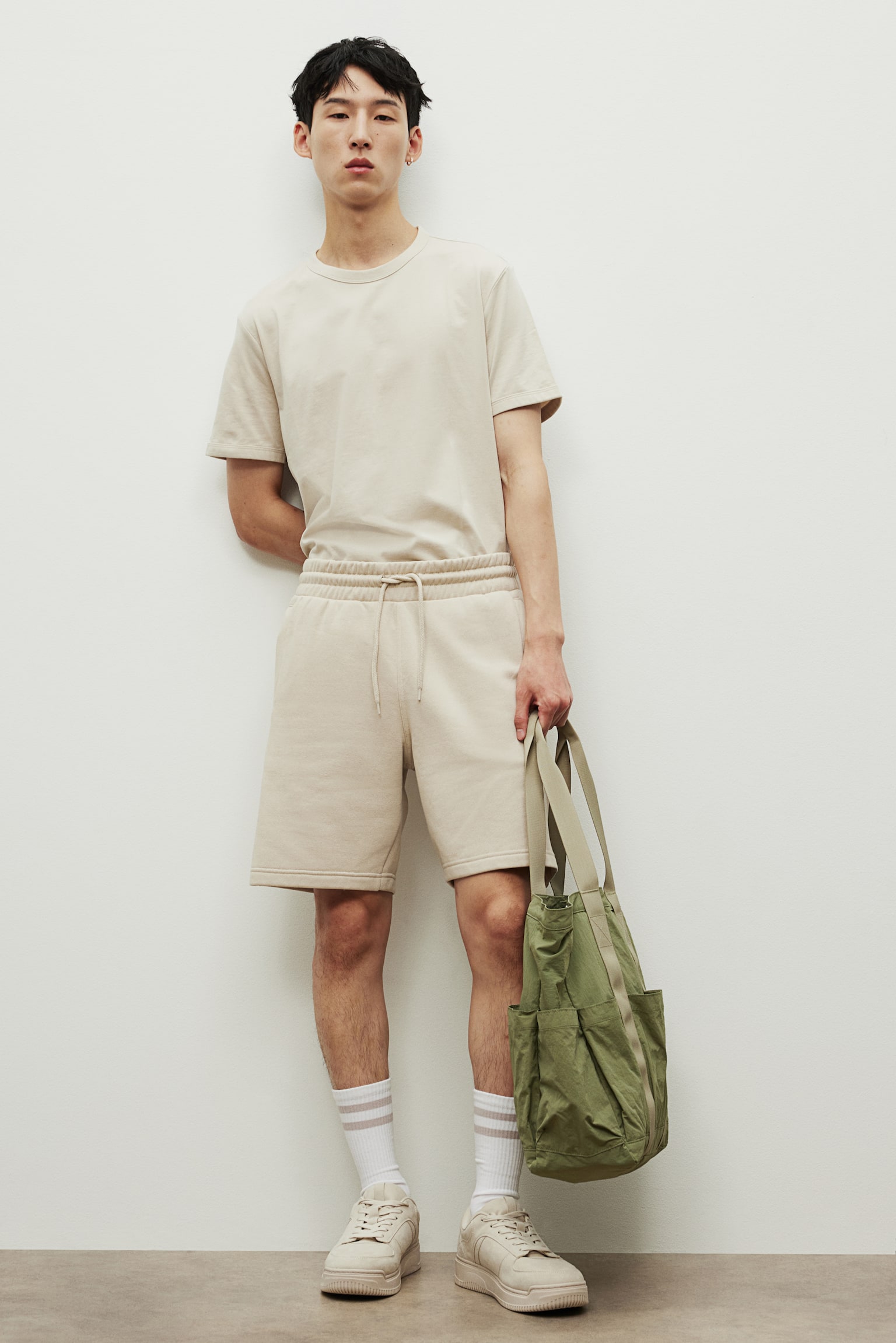 Regular Fit Sweatshorts - Light beige/Black/Dark greige - 1