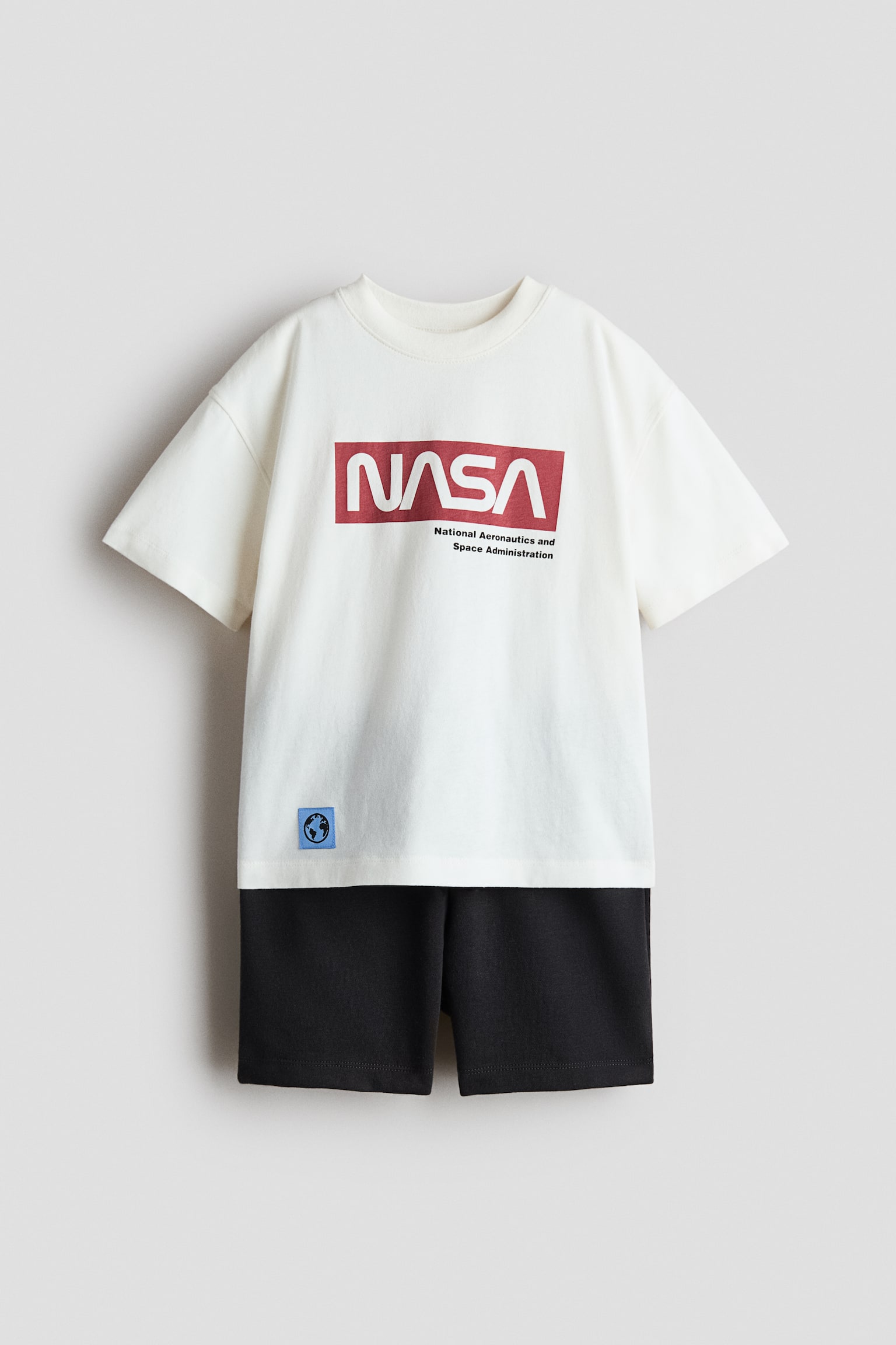 Set 2 pezzi T-shirt e shorts in felpa - Bianco/NASA/Crema/automobili