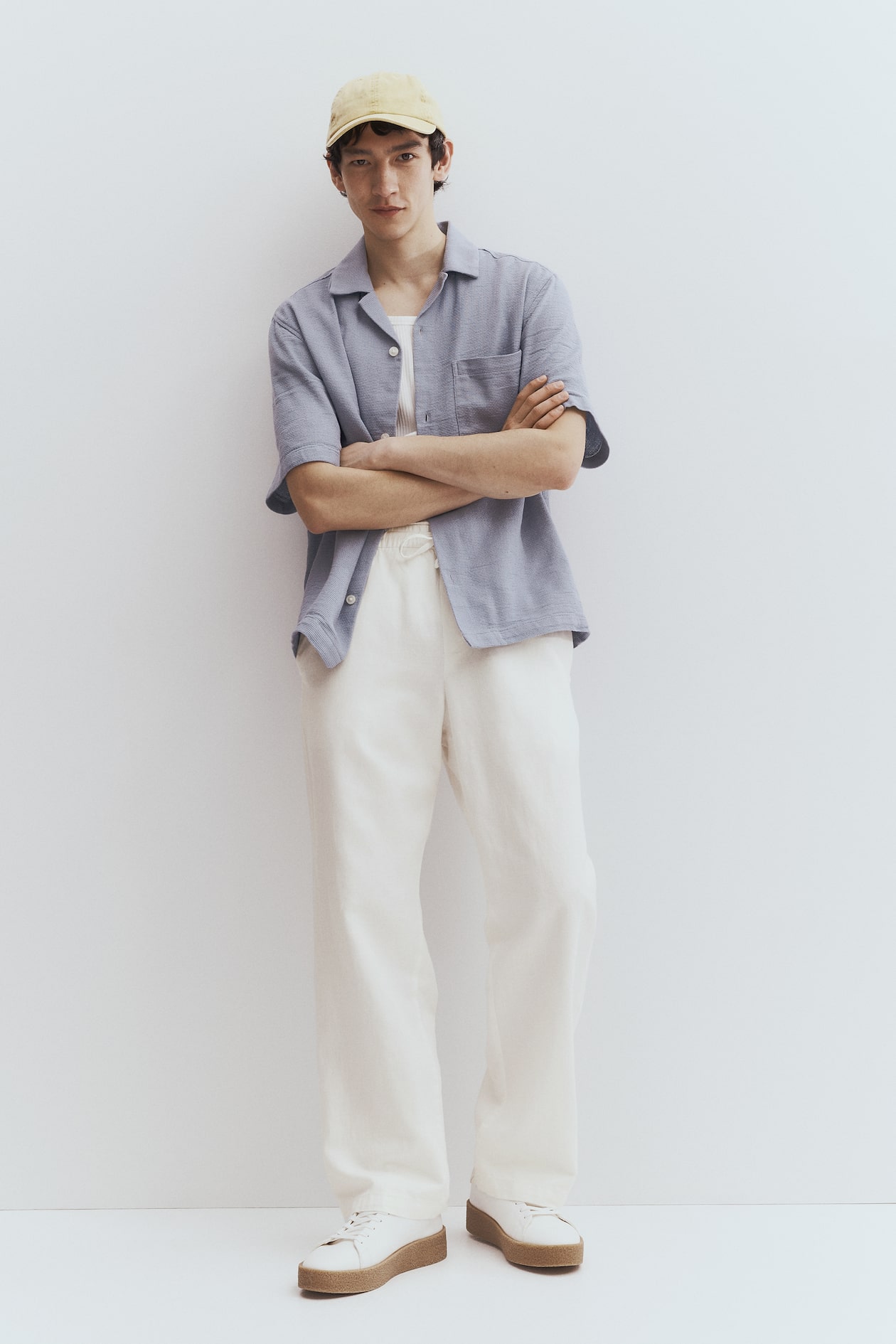 Relaxed Fit Linen trousers Cream Men H&M IN