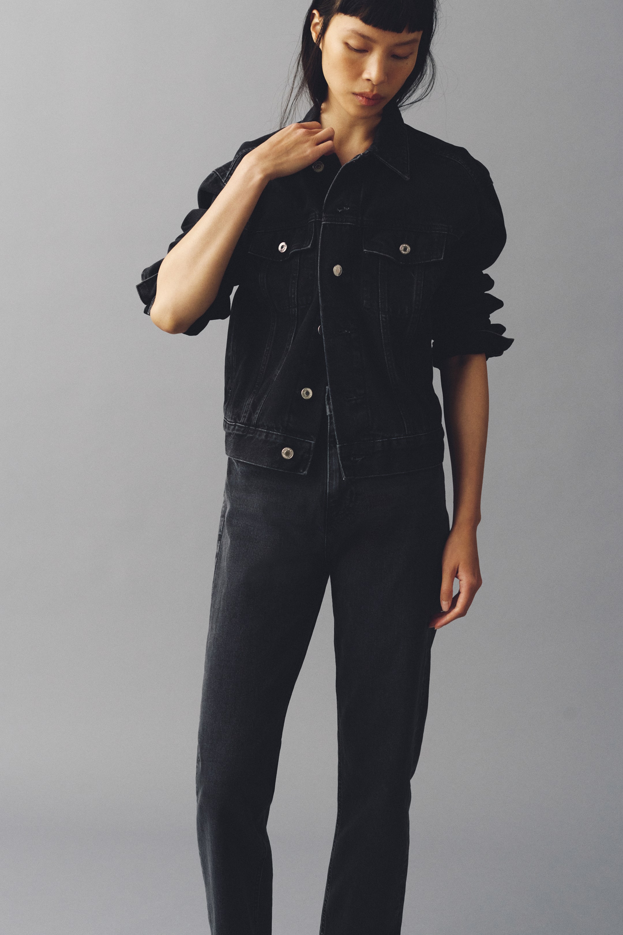 View larger image: Mom Slim Fit High Waist Ankle Jeans - Dark denim grey - Ladies | H&M 2