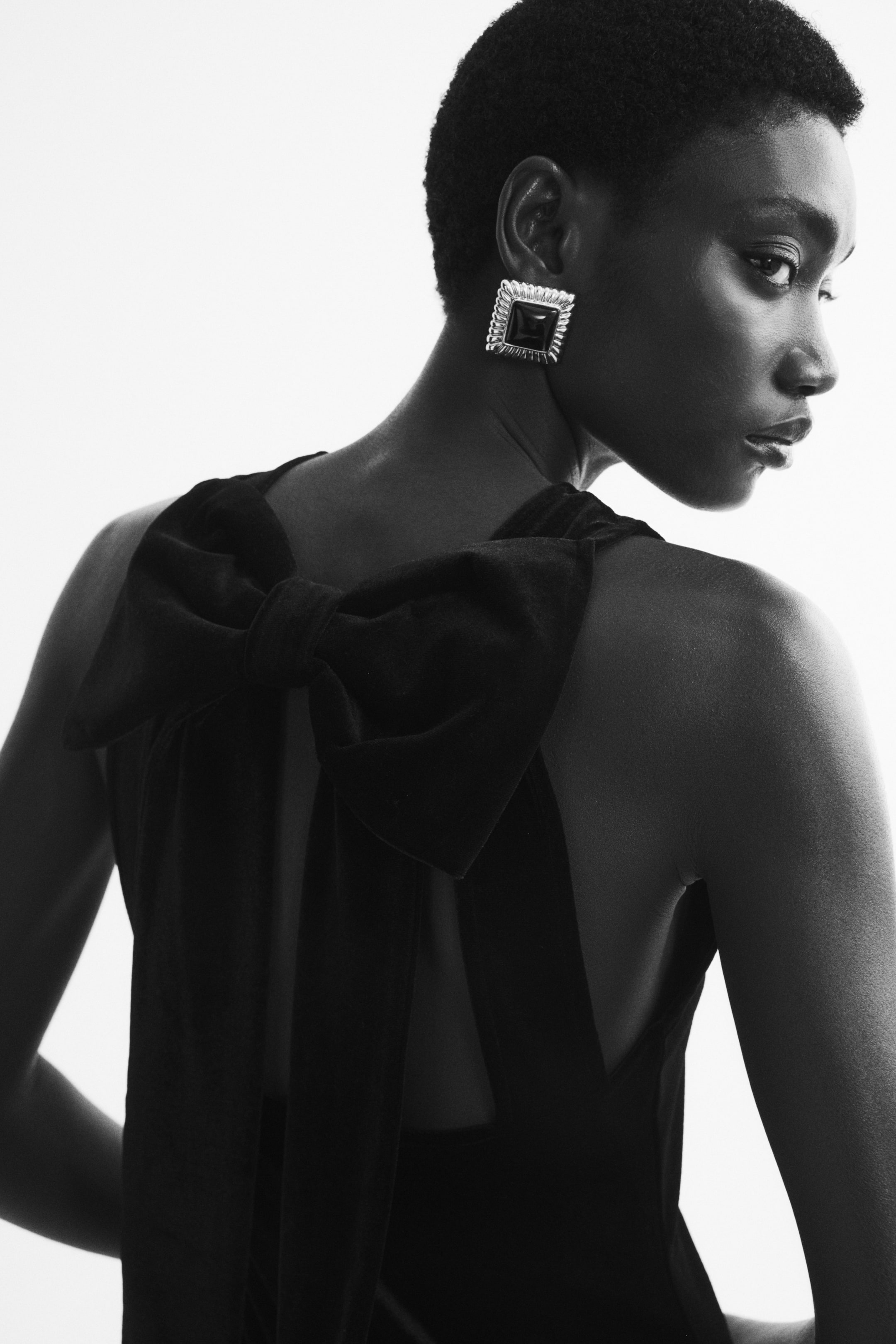 View larger image: Sequined bow-detail dress - Black - Ladies | H&M 1