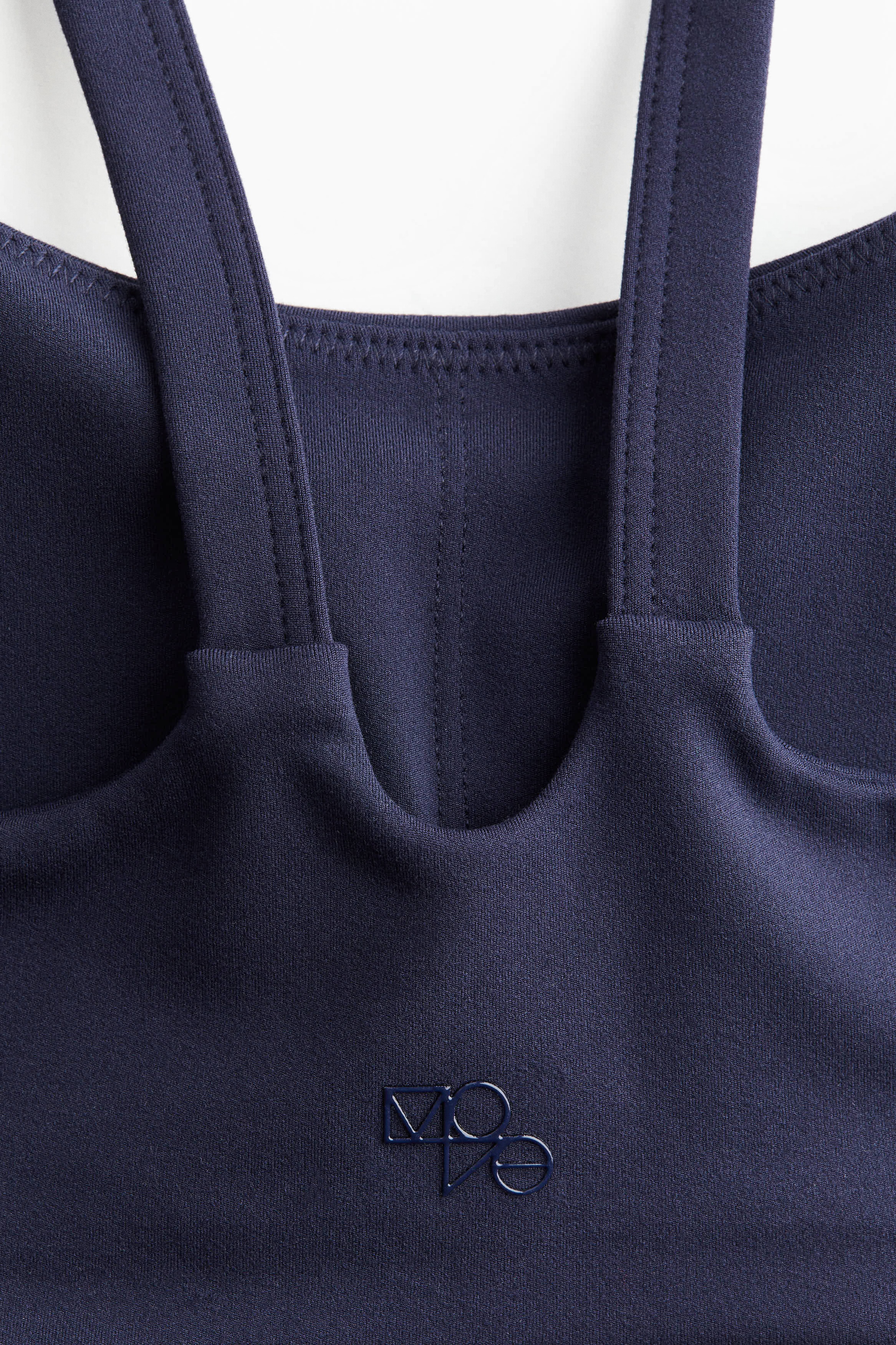 Medium Support Sports bra with SoftMove™