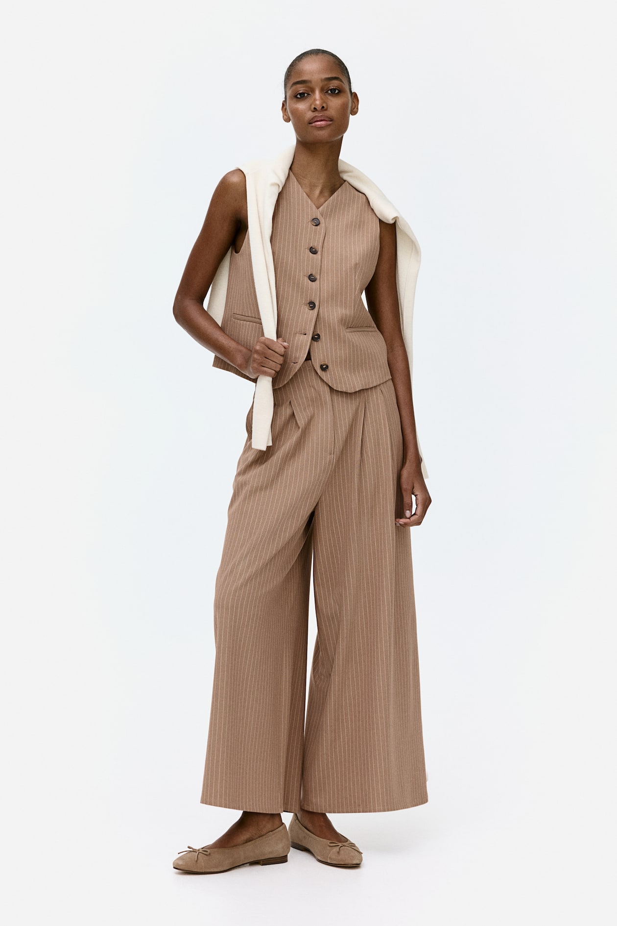 Pantalón culotte plisado Beige/Raya diplomática MUJER H&M ES