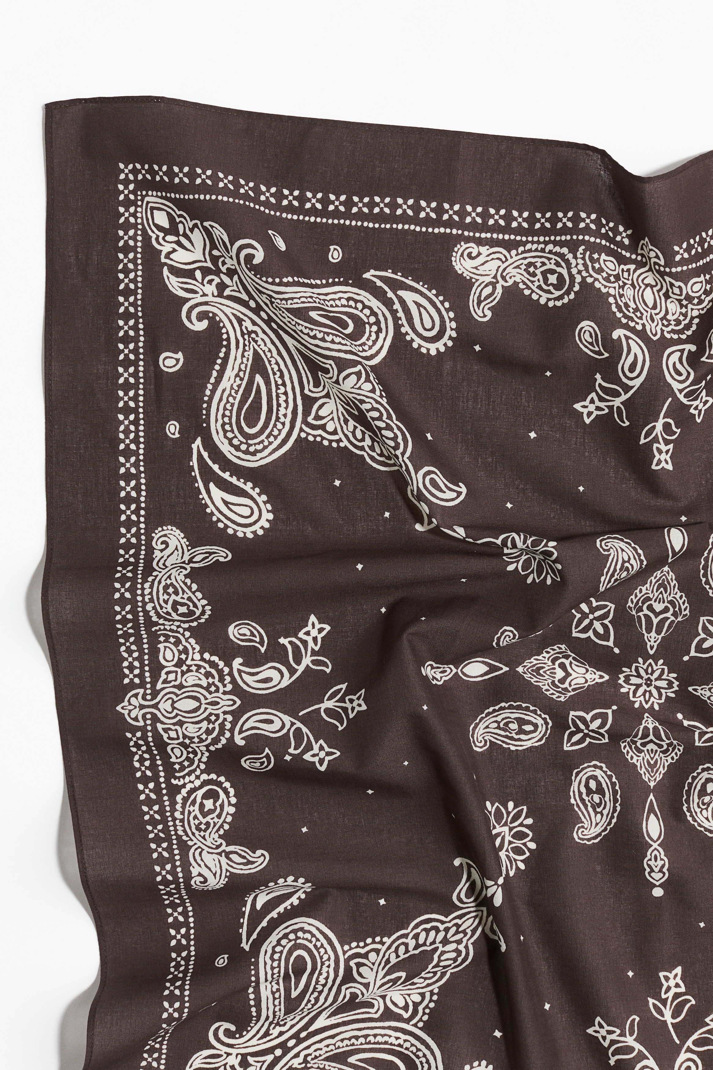 Patterned Neck Scarf