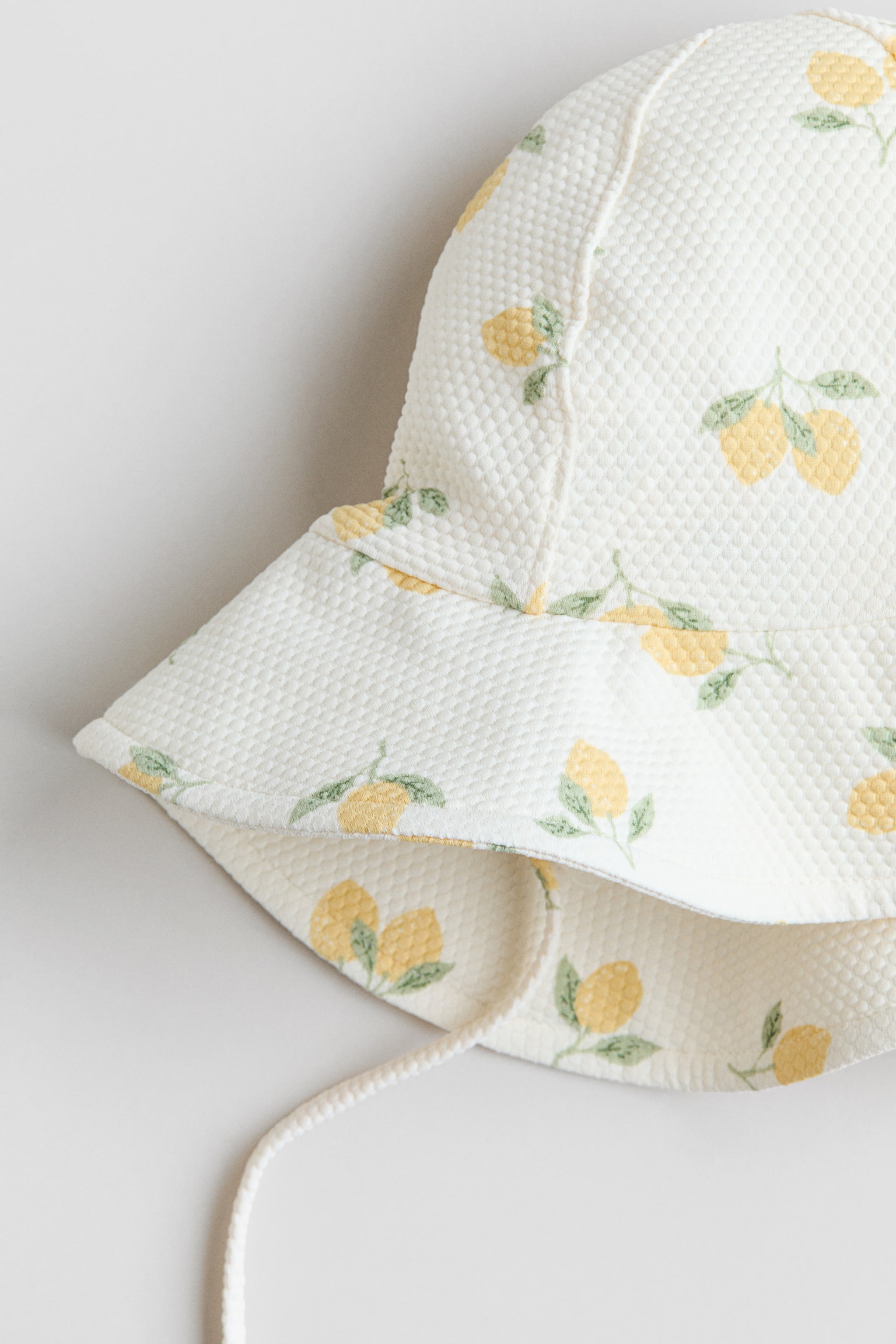 UPF 50 sun hat - White/Lemons/Pink/Floral/Light blue/Light blue/Cherries - 2