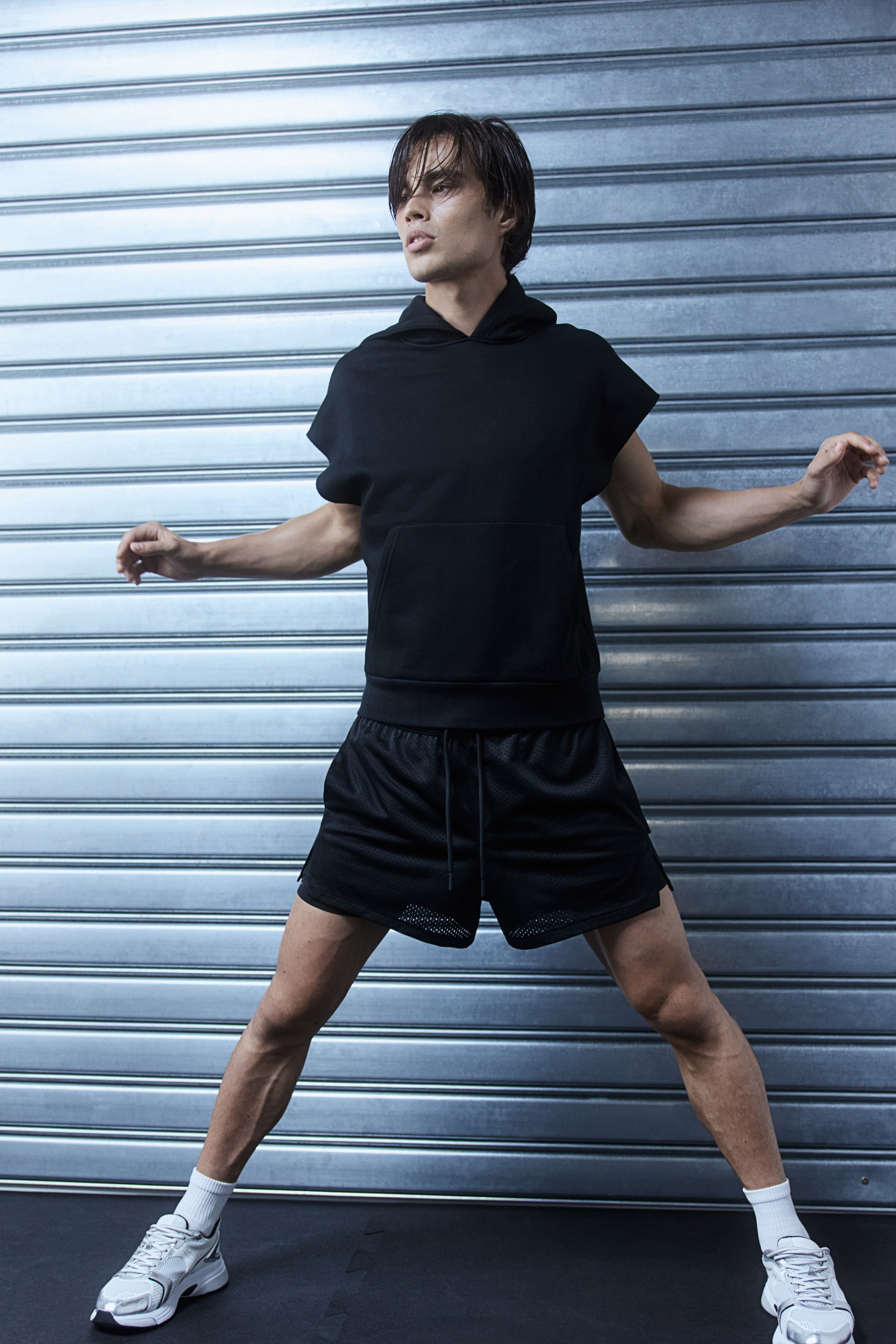 Mid-Length 2-in-1 Sports Shorts with DryMove™