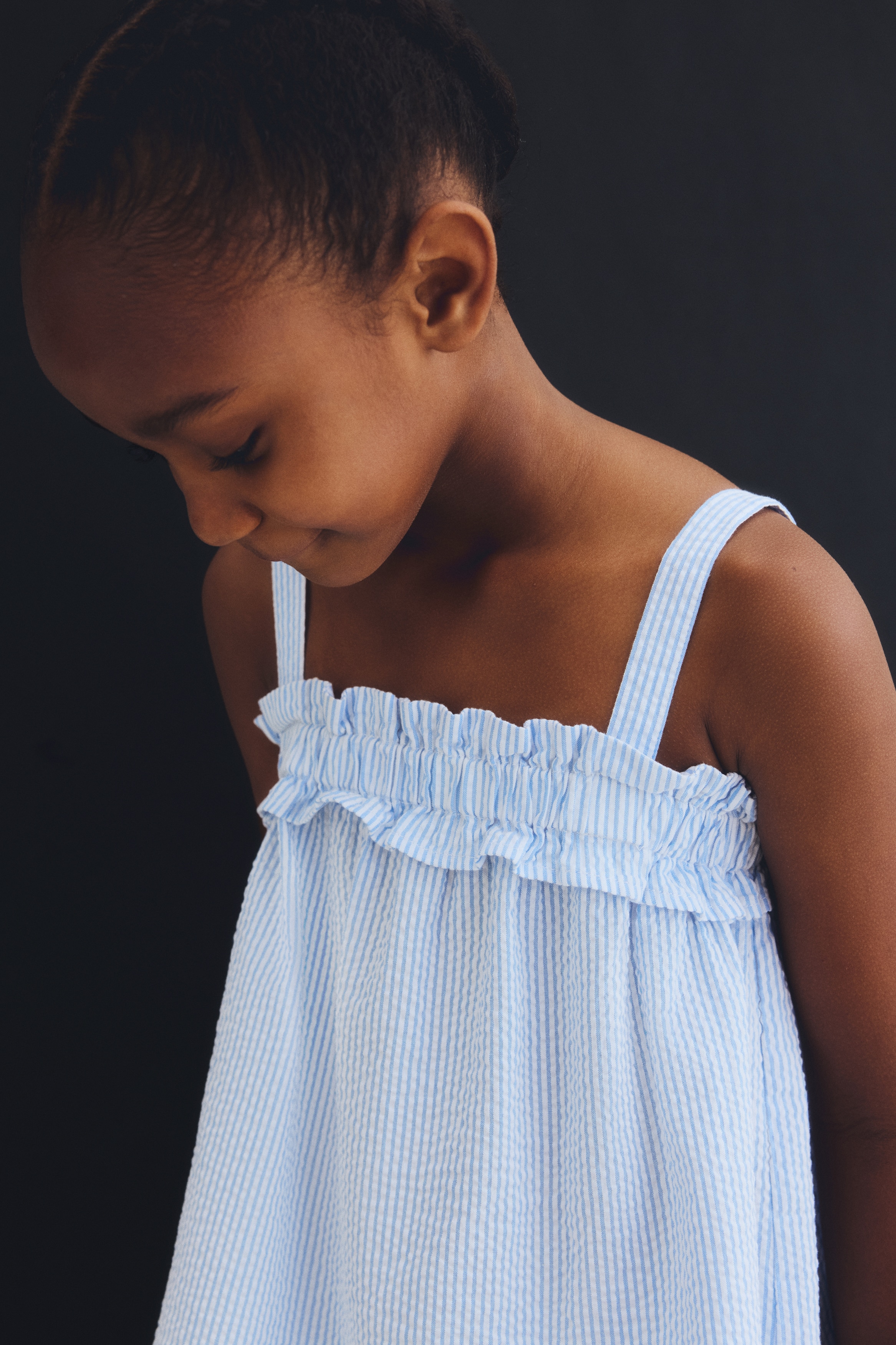 Light blue/white striped 2-Piece Cotton Seersucker Set for kids