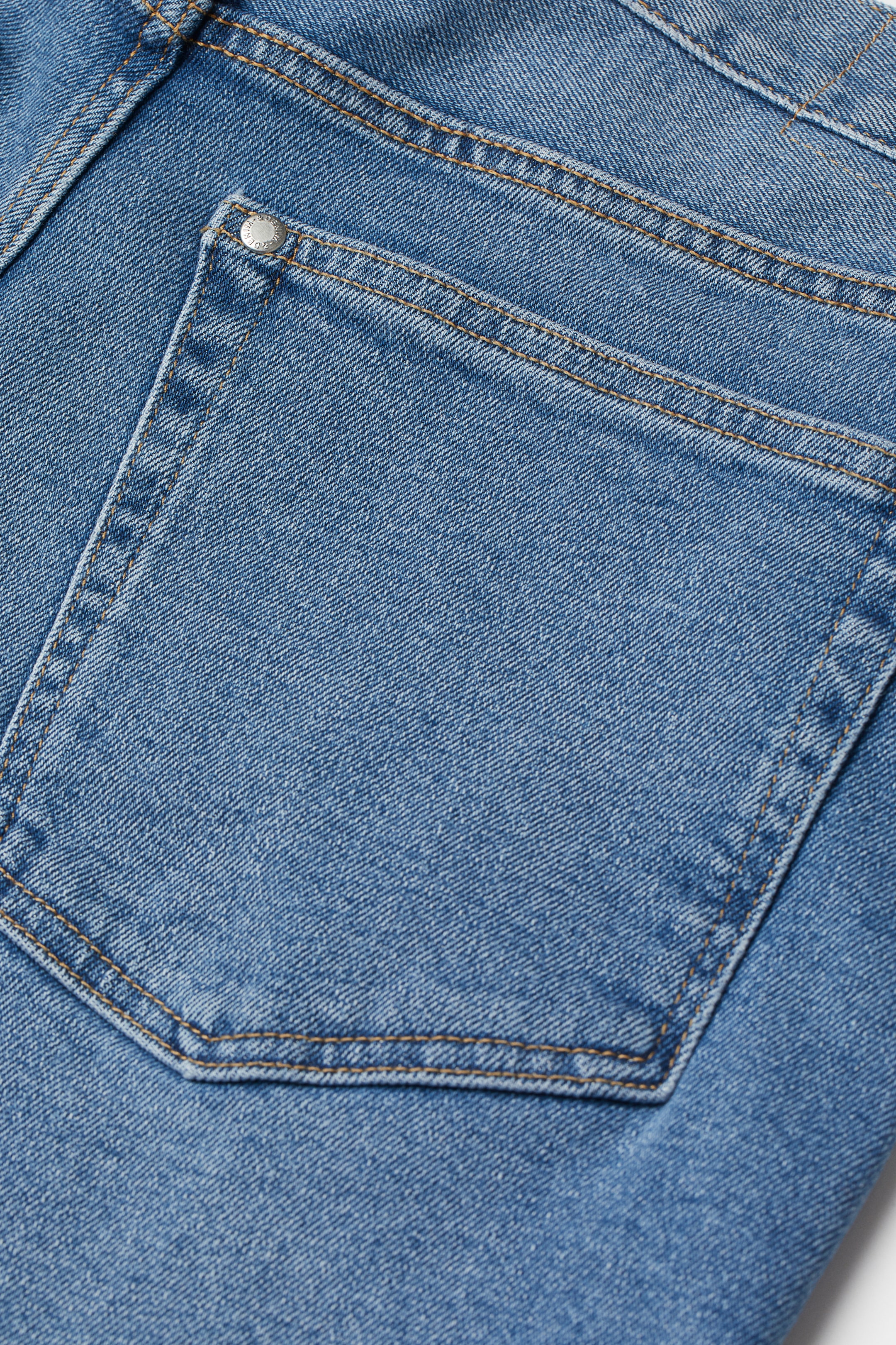 View larger image: Slim Denim shorts - Denim blue - Men | H&M HK 2