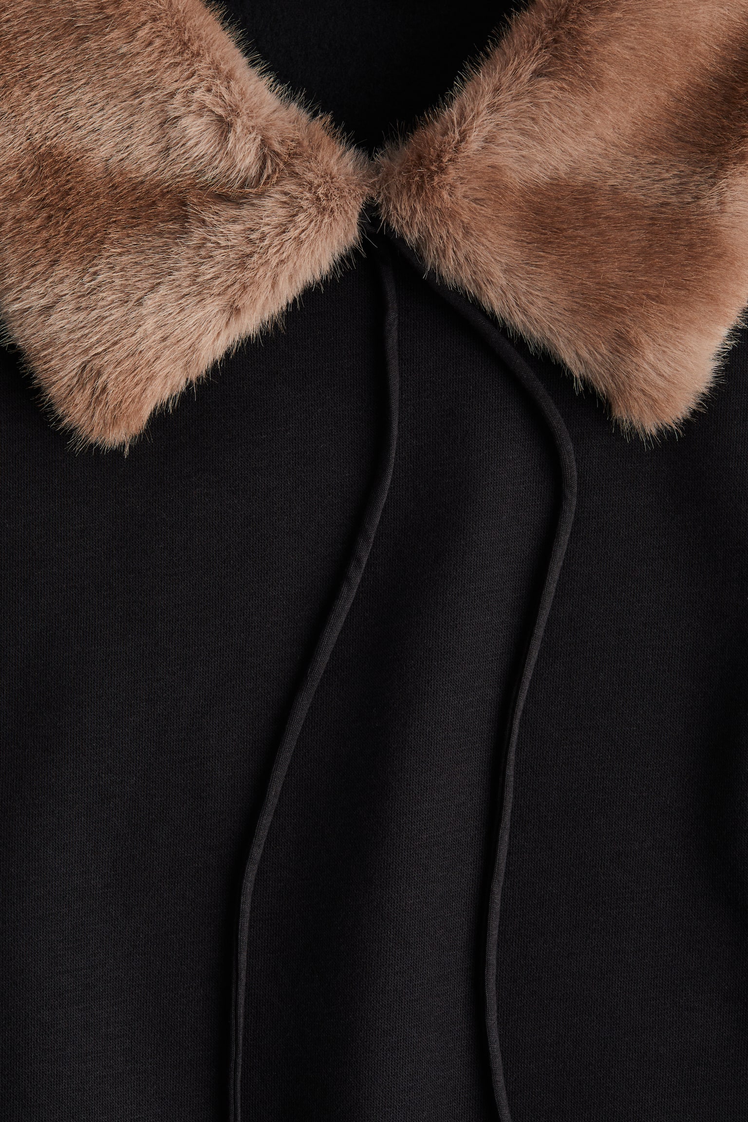 Collared sweatshirt - Black/Cream - 3