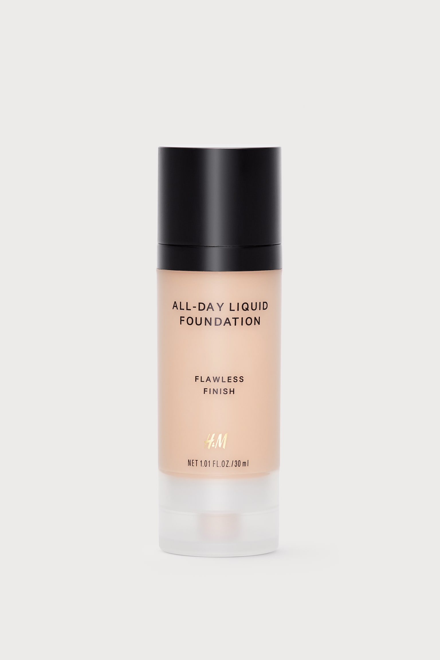 All-day Liquid Foundation - Honeycomb/Soft Sand/Almond beige/Amber/Ivory/Porcelain/Warm beige/Golden Beige/Warm Ivory/Alabaster/Olive/Light Sand/Dark Chocolate/Light Porcelain/Chestnut/Sweet Cacao/Hazelnut/Honey/Carob/Hickory Nut/Hazelwood/Fudge/Cappuccino - 1