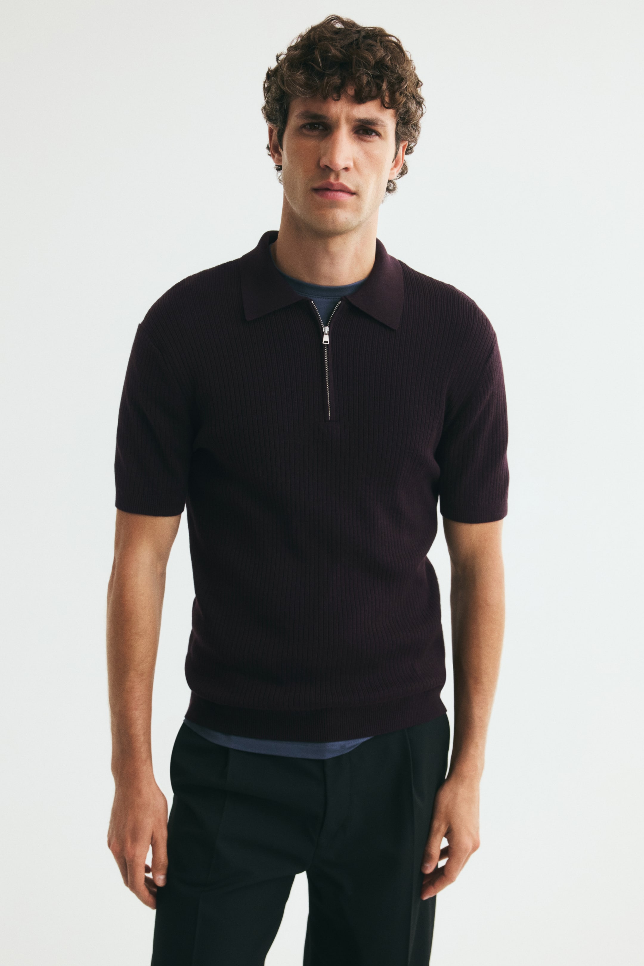Xem ảnh lớn hơn: Áo polo Slim Fit - Màu tím đậm - Men | H&M VN 1
