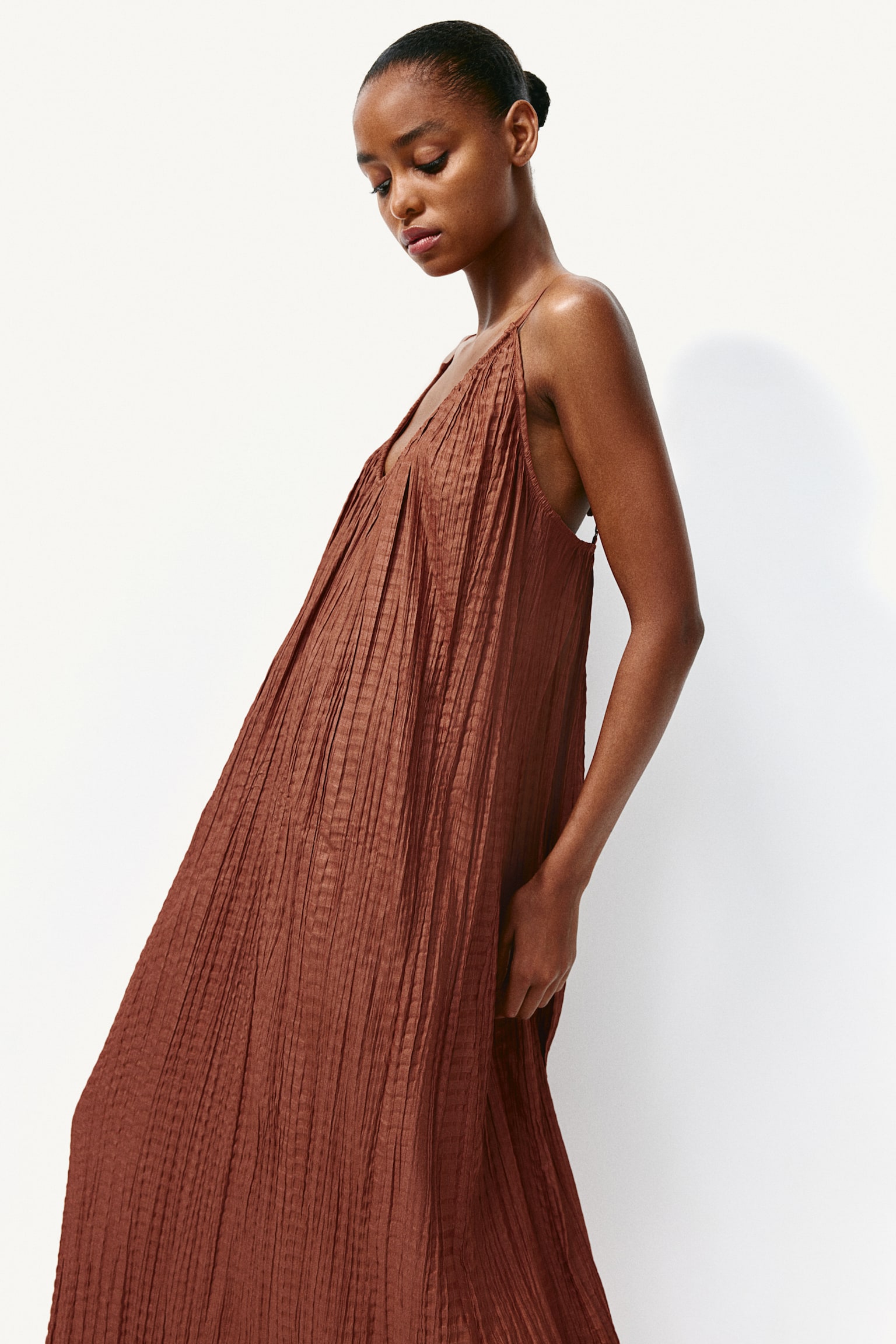 Pleated strappy dress - Rust brown - 4