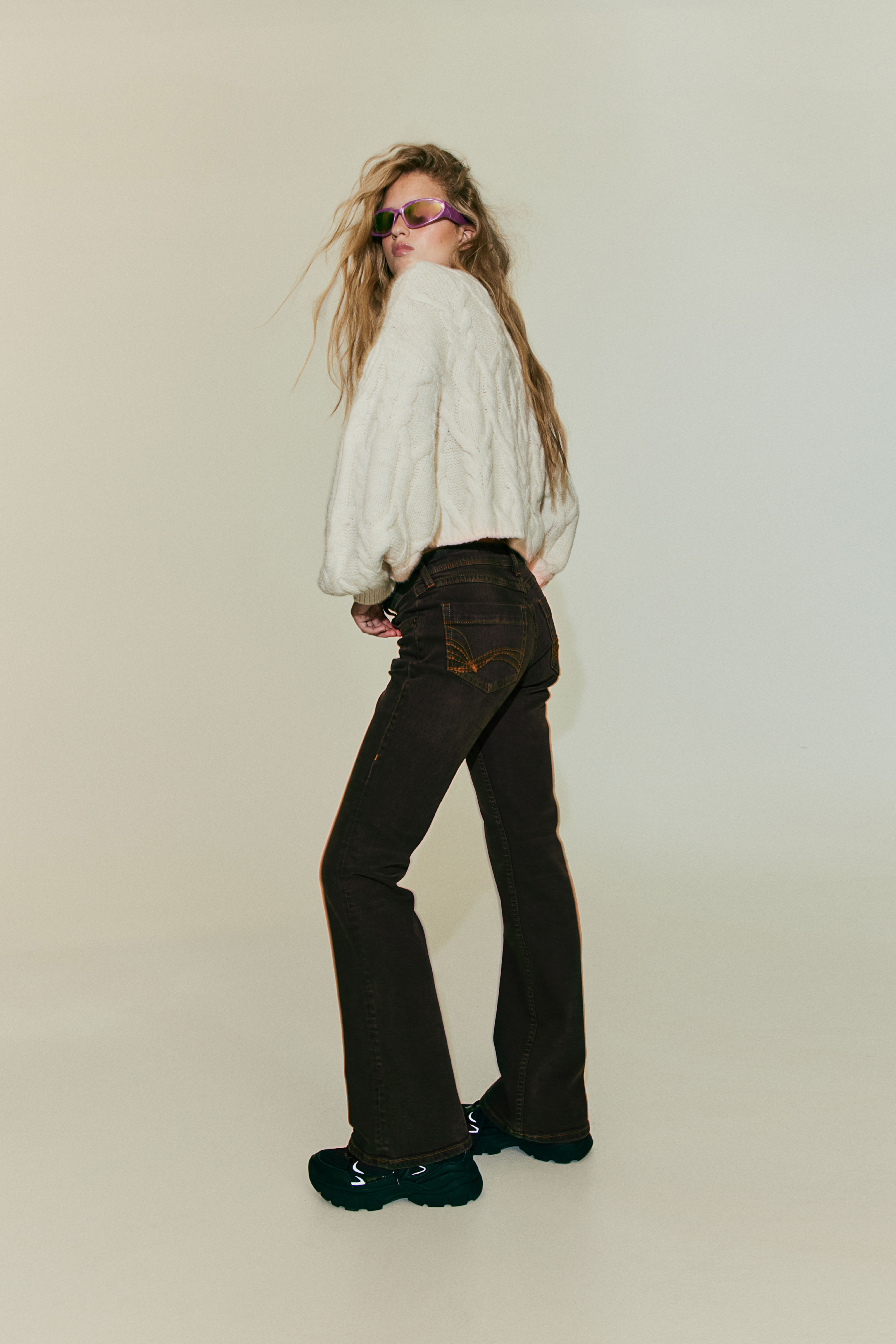 Women's Flare & Bootcut Jeans | High & Low-Rise | H&M CA