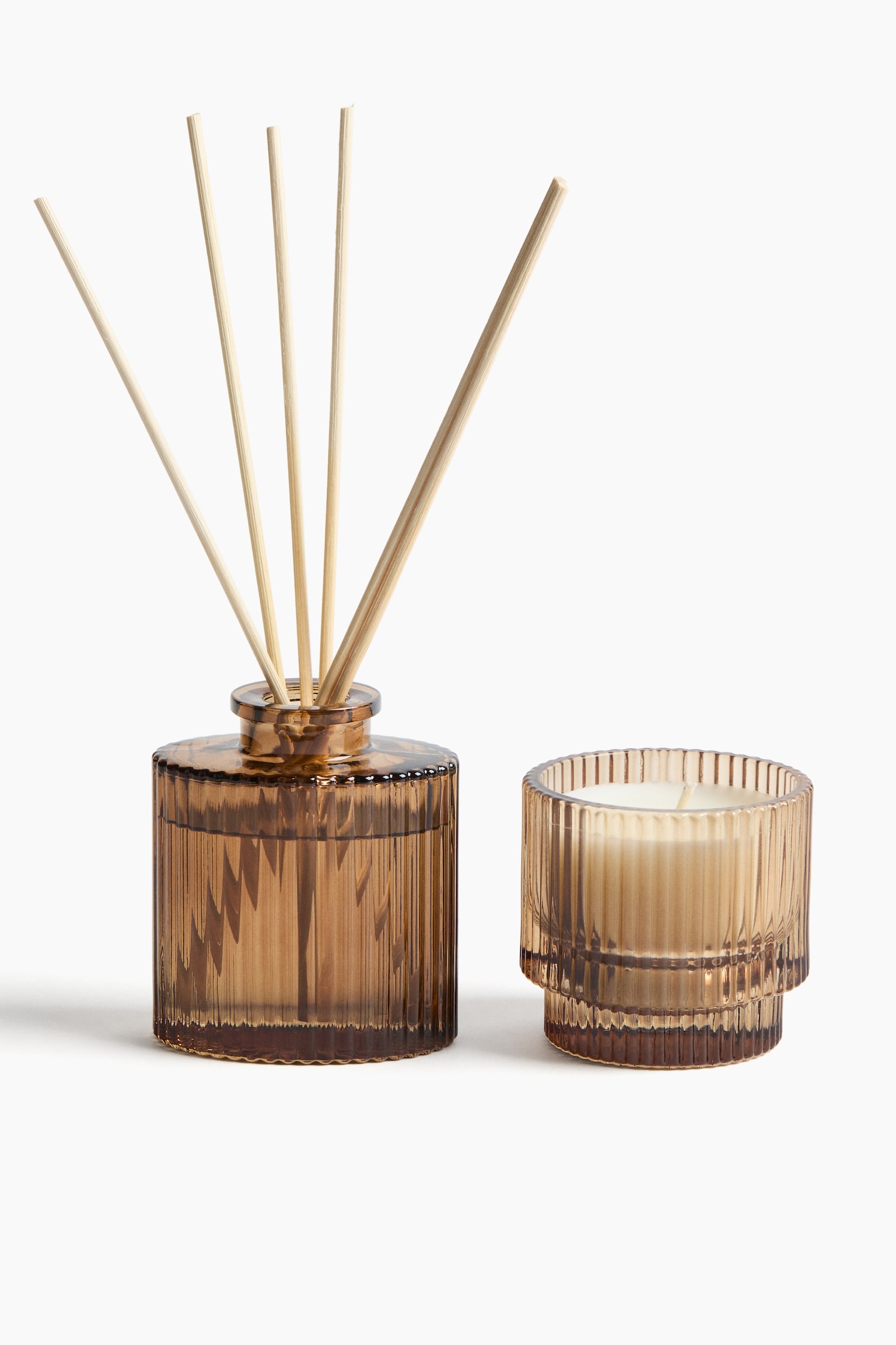 Scented candle - Rich Mahogany/White Peony - 2