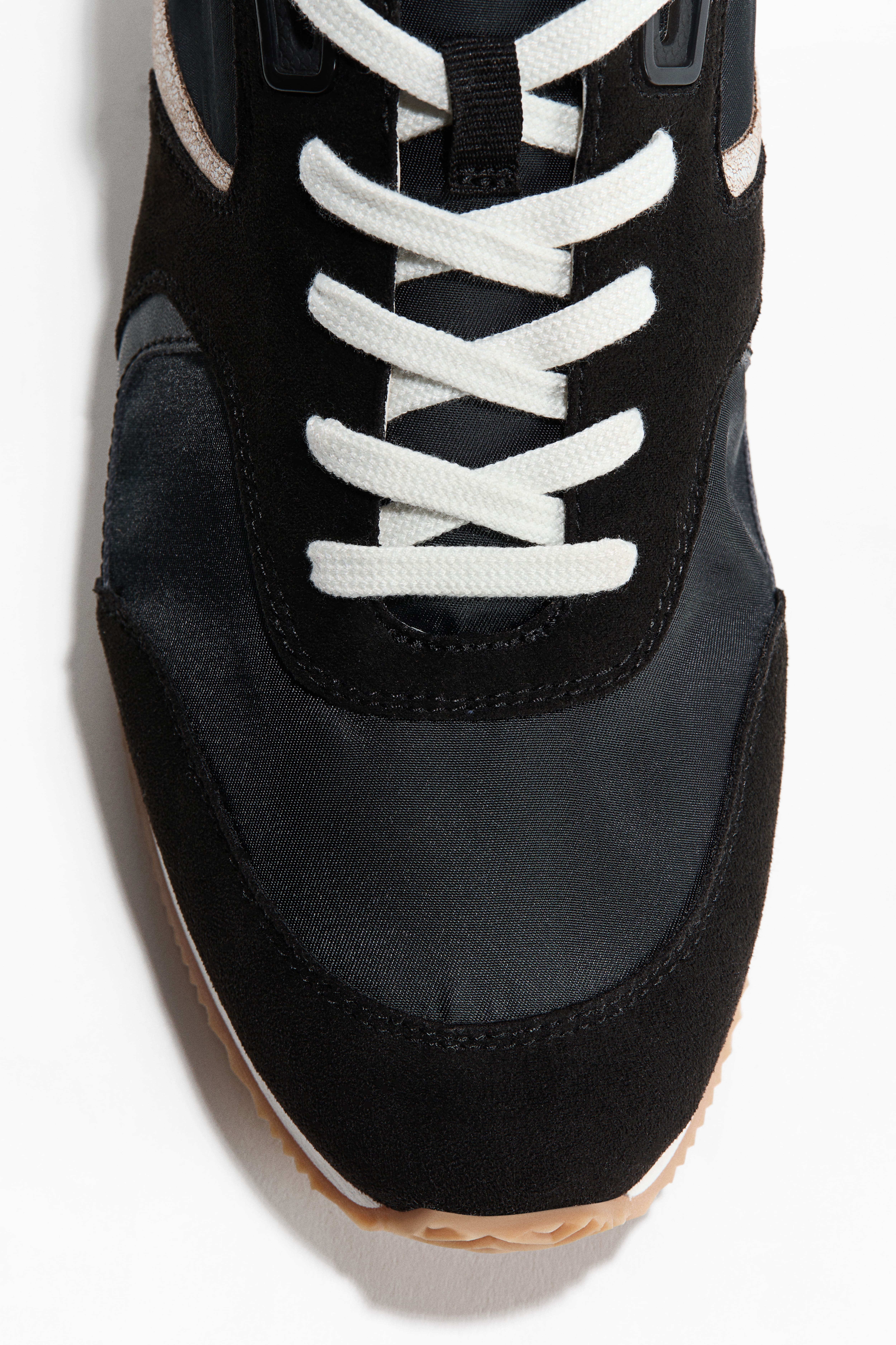Retro Sneakers