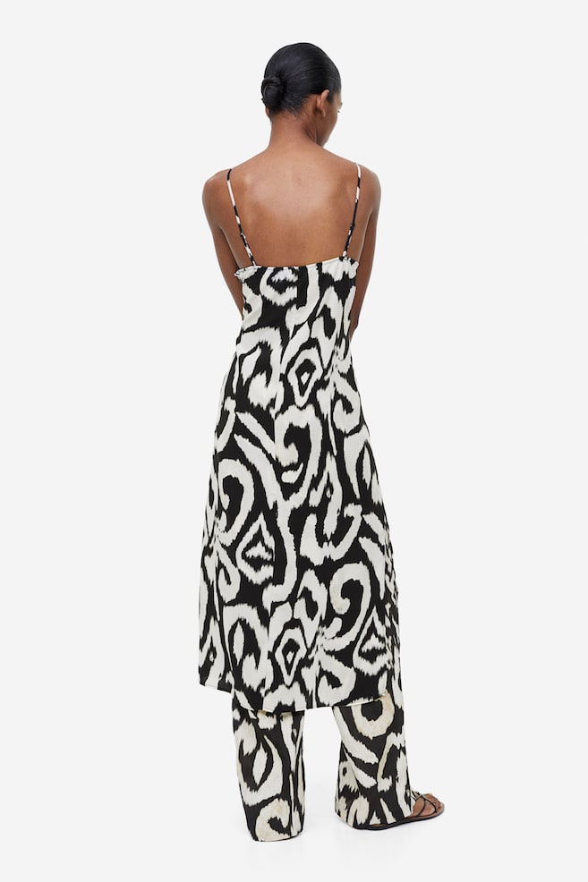 Crêpe slip dress - Black/Patterned/Black/Beige/Snakeskin-patterned - 6