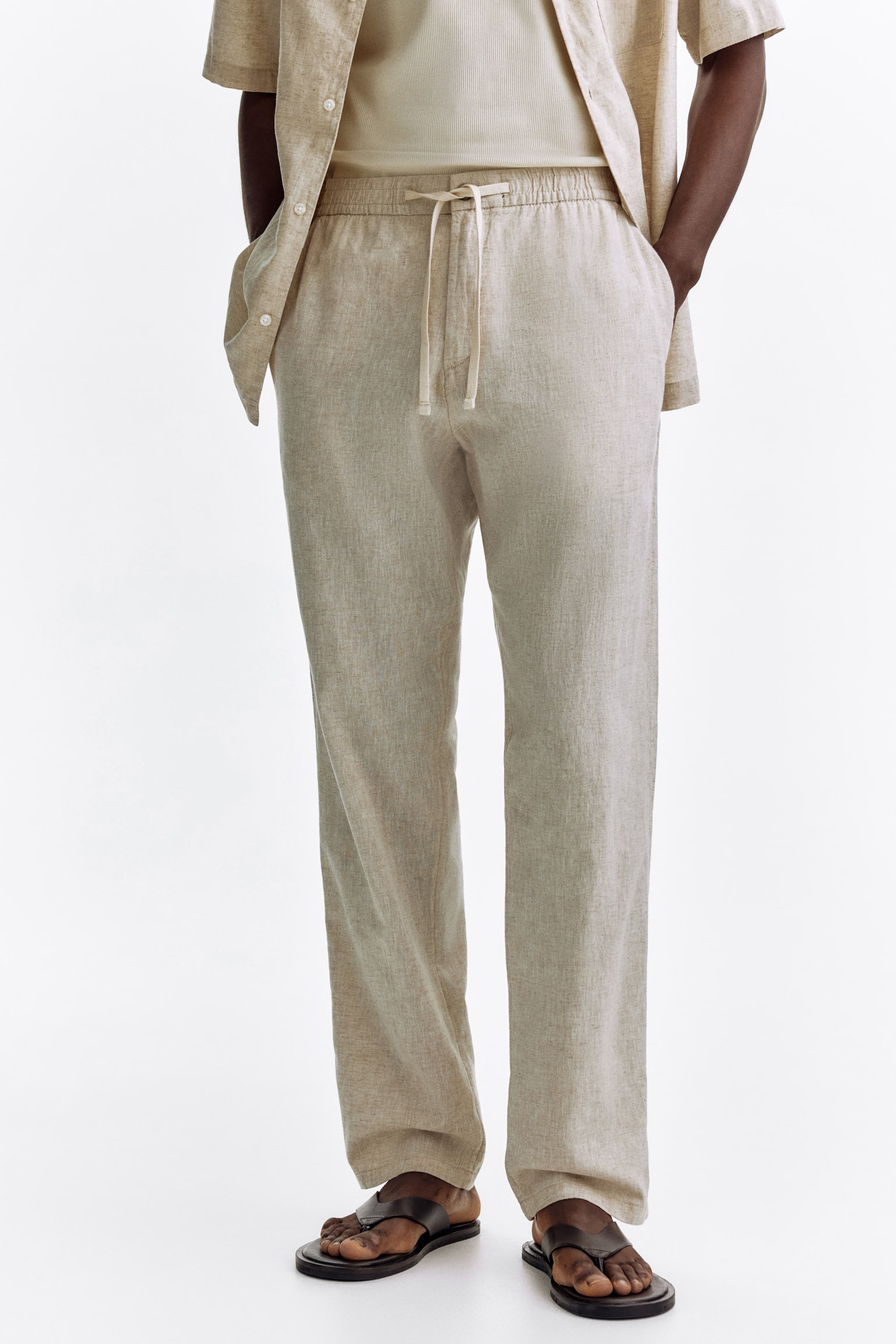 Regular Fit Linen-blend trousers - Cream/White/Black/Dark beige/Sage green - 3