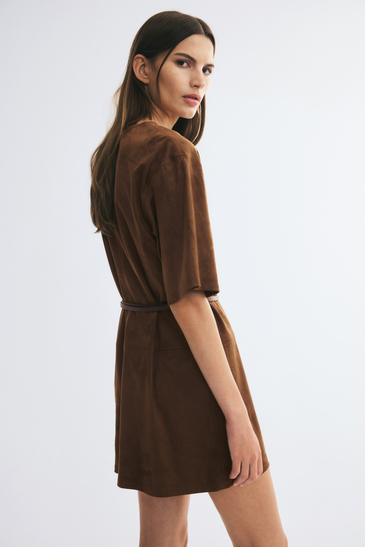Женское платье H&M Napped Dress with Belt, цвет: Тёмный коричневый — фото 5