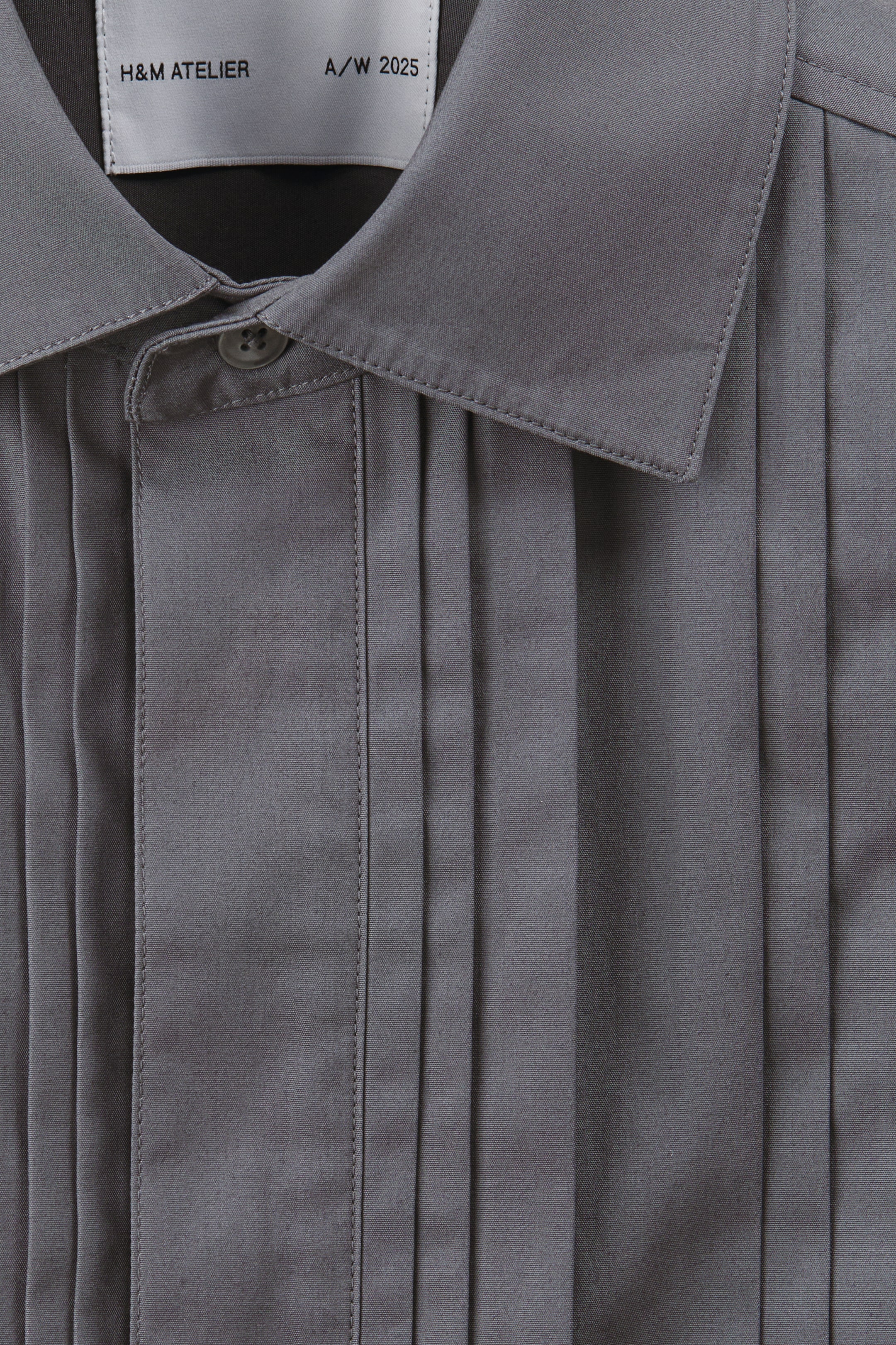 Ingrandisci l'immagine: Camicia da smoking Loose Fit - Grigio scuro - UOMO | H&M CH 7