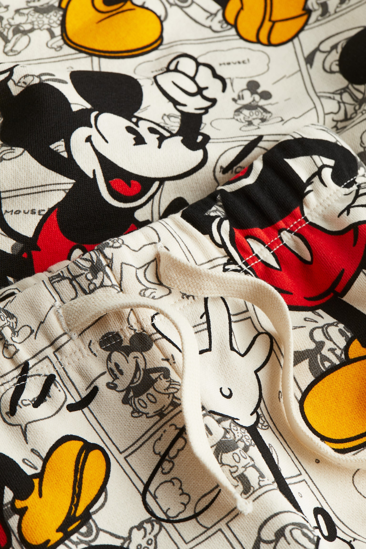 2-piece Print Sweat Set - Light beige/Mickey Mouse/Brown/Snoopy/Dark green/Pikachu/Light yellow/Marvel Comics/Dusty green/Paw Patrol - 2