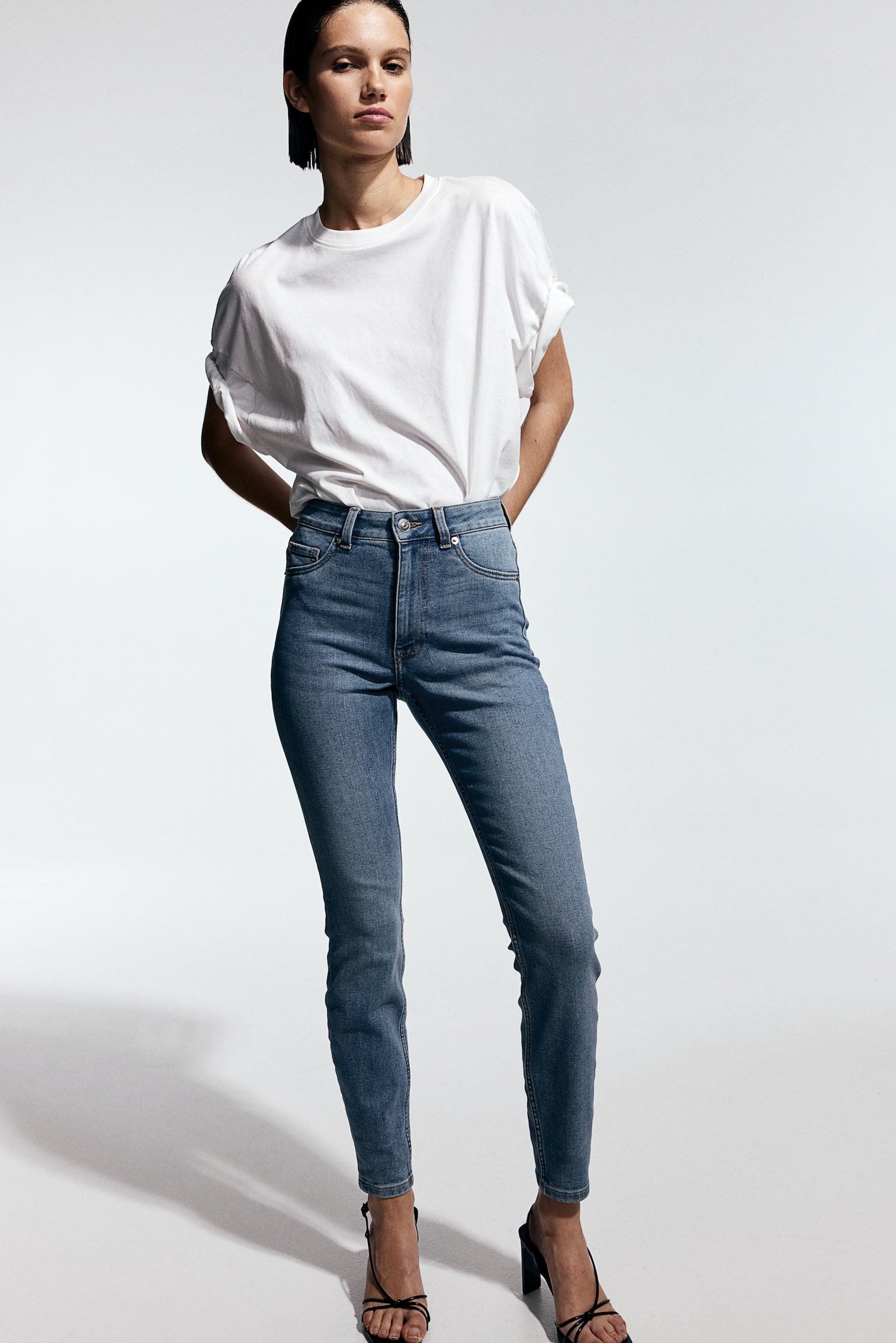 Skinny High Jeans - Light denim blue/Dark denim blue/Denim blue/Black/Black/Light denim blue/Light grey/Light pink/Denim blue/Pale denim blue/Grey/Grey/Brown - 1