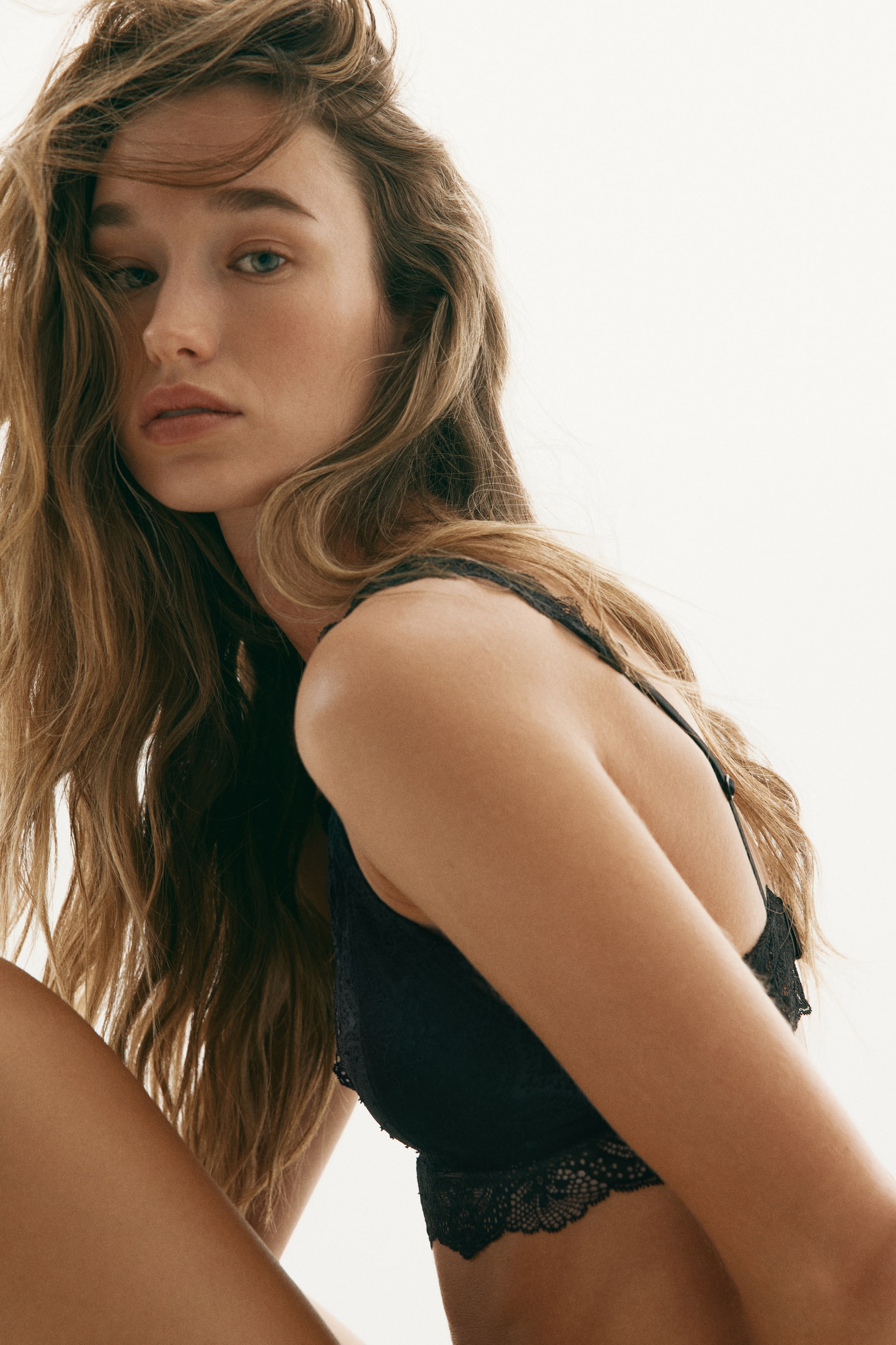 Soutien-gorge souple et coussiné en dentelle