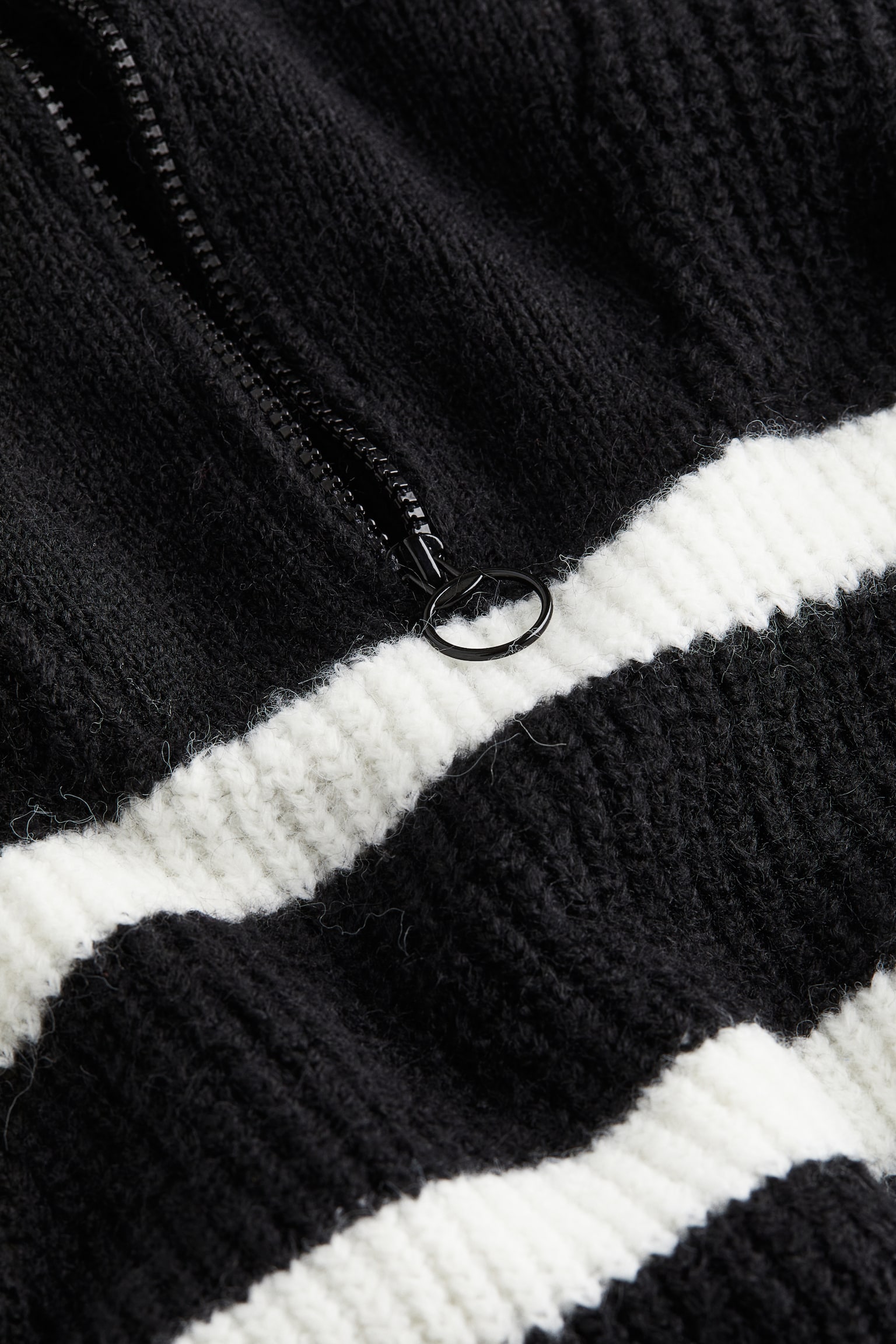 Oversized Half Zip Sweater - Black/Stripe - 4