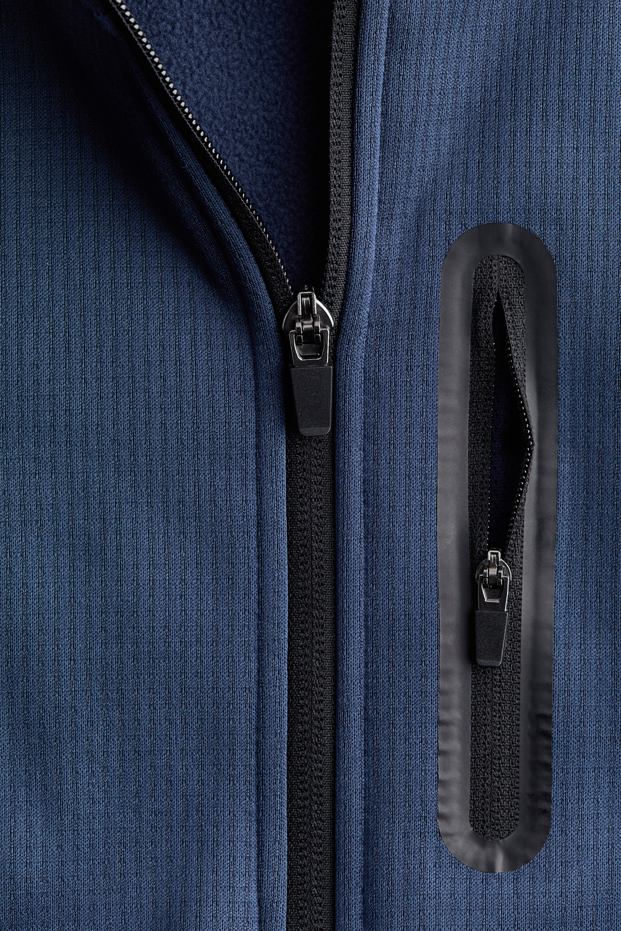 Warm Activewear Hooded Jacket with ThermoMove™