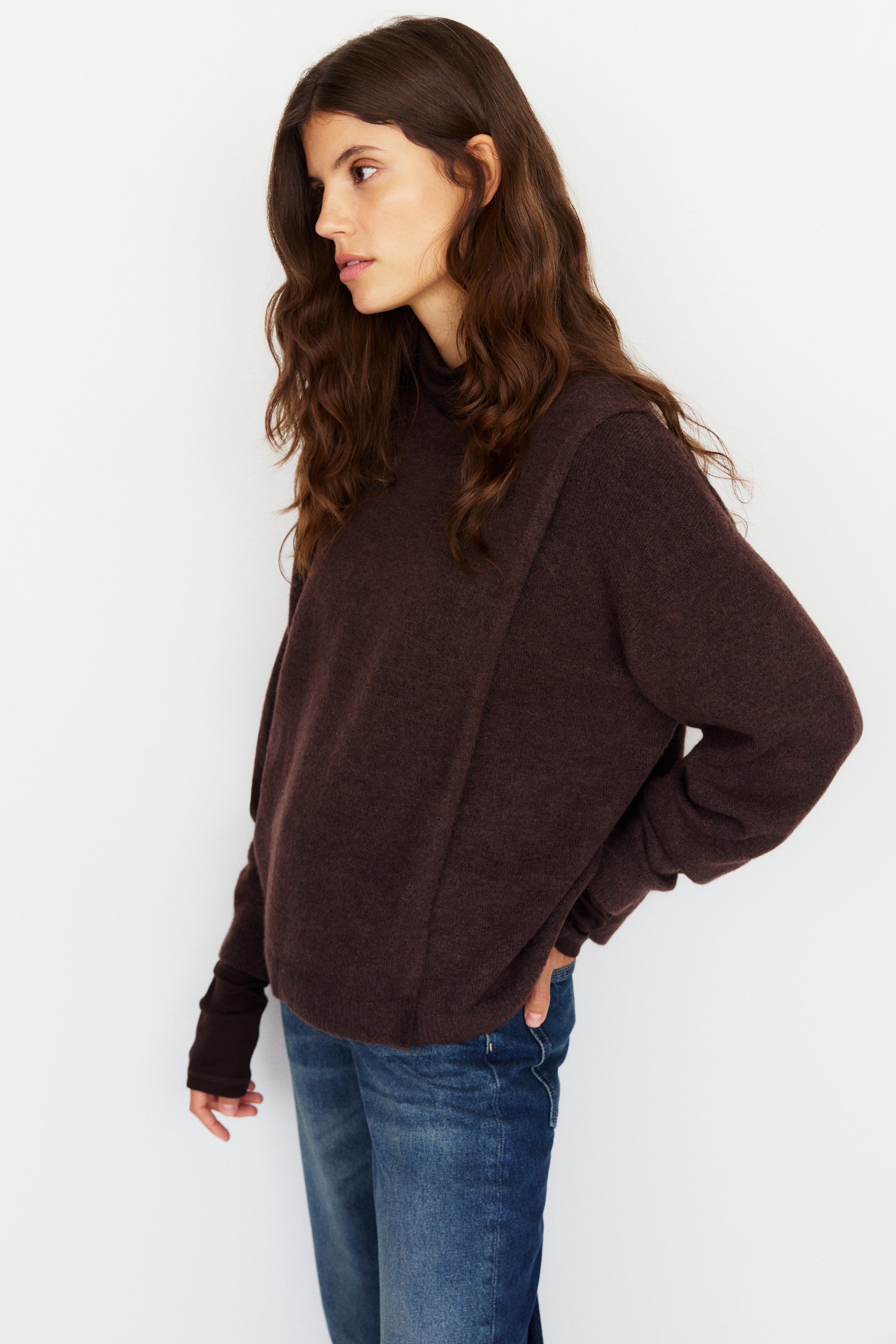 Grotere afbeelding bekijken: MAMA Before & After Voedingstrui - Donkerbruin - DAMES | H&M NL 1